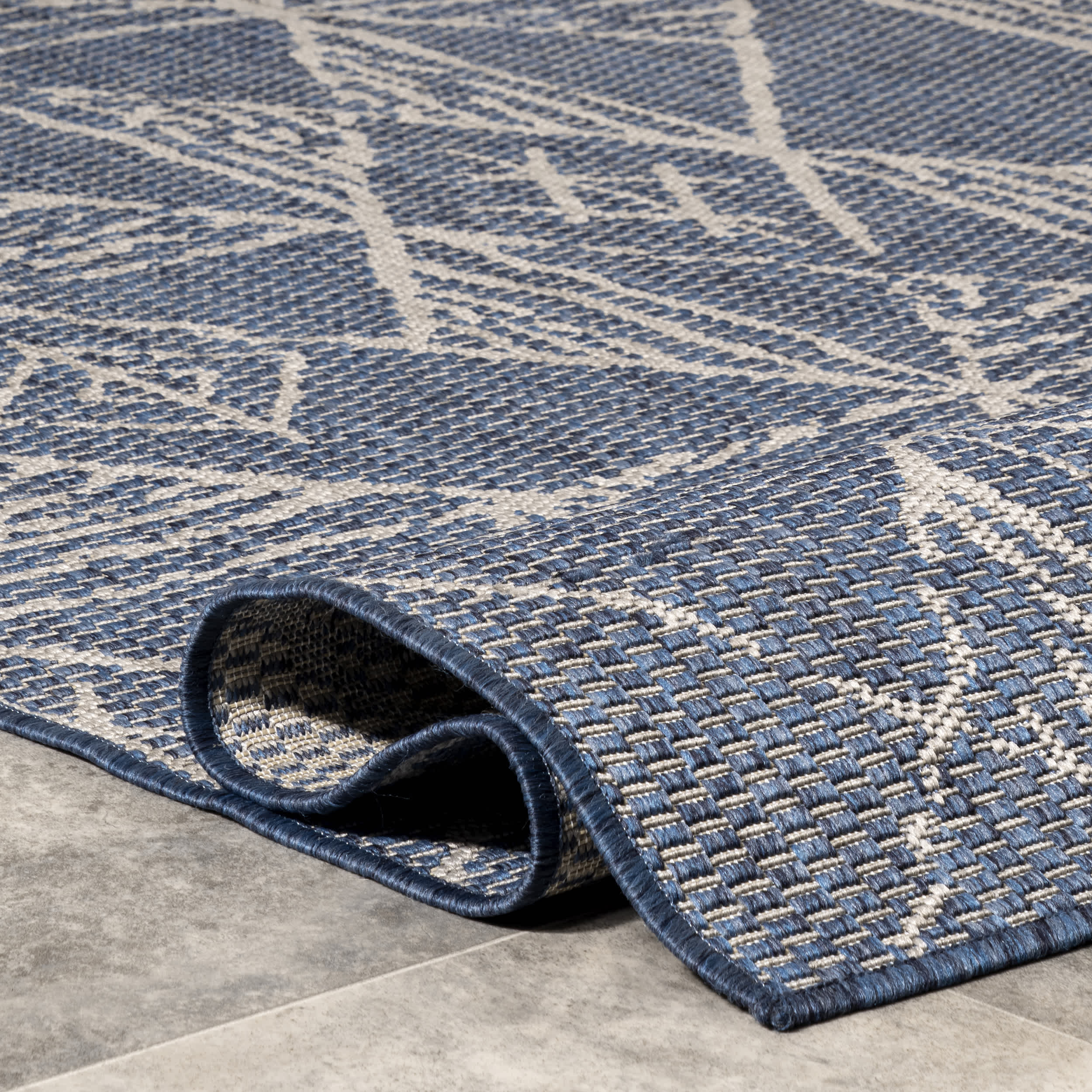 Marlow Geometric Aztec Indoor/Outdoor Area Rug - Image 4