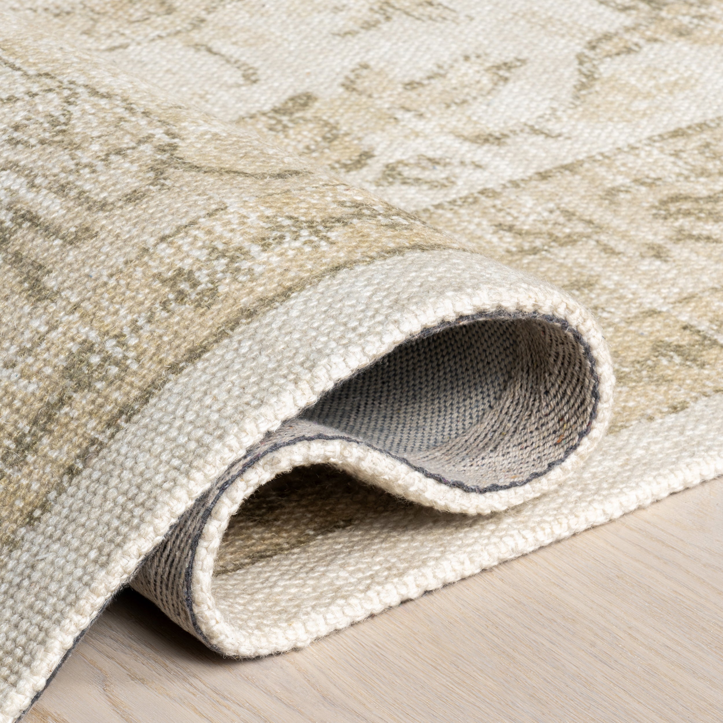 Castellan Medallion Wool and Cotton Area Rug - Image 4