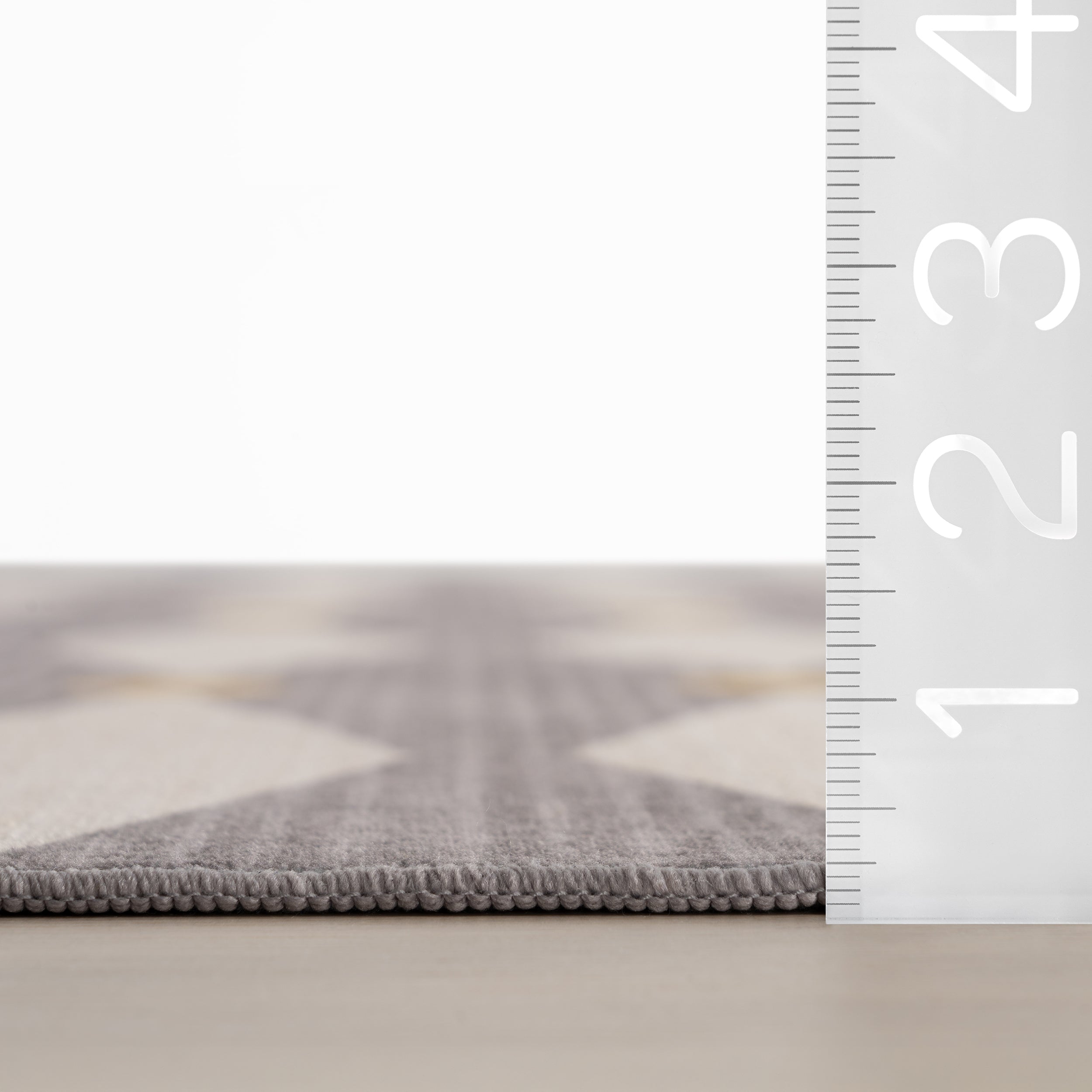 Nuloom Farenna Diamond Washable Rug - Image 3