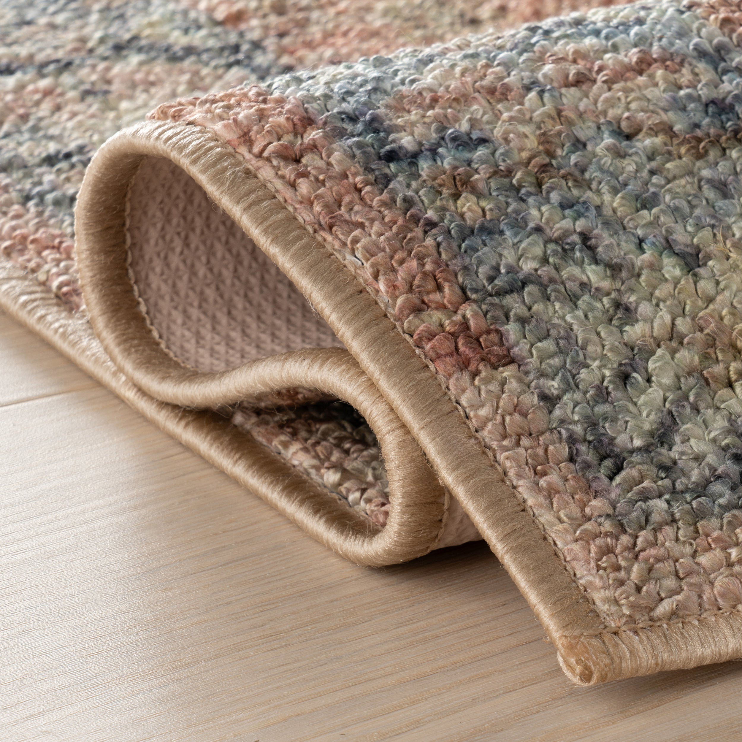 Nuloom Triselle Traditional Bordered Washable Area Rug - Image 4