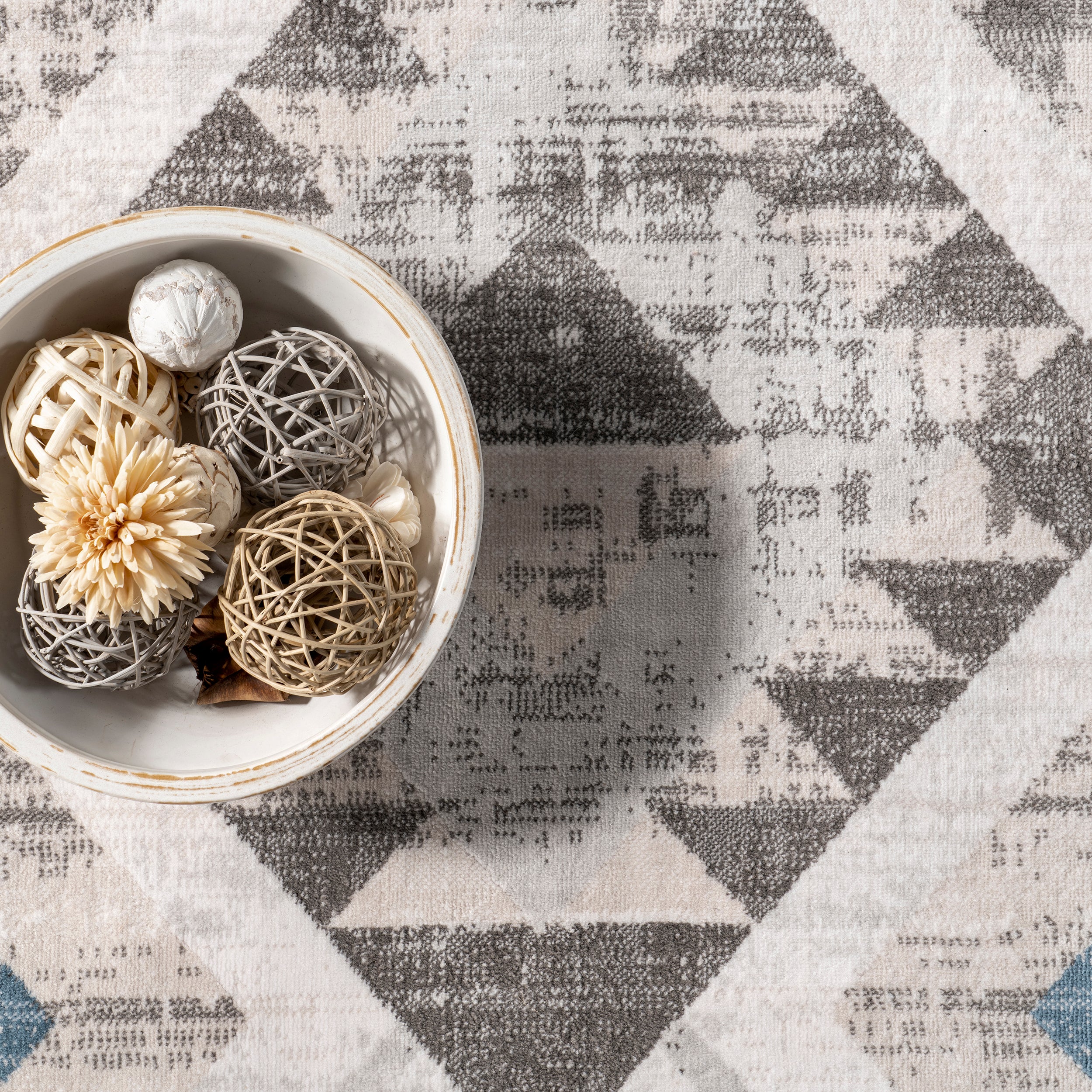 Irini Faded Southwestern Machine Washable Area Rug - Image 6