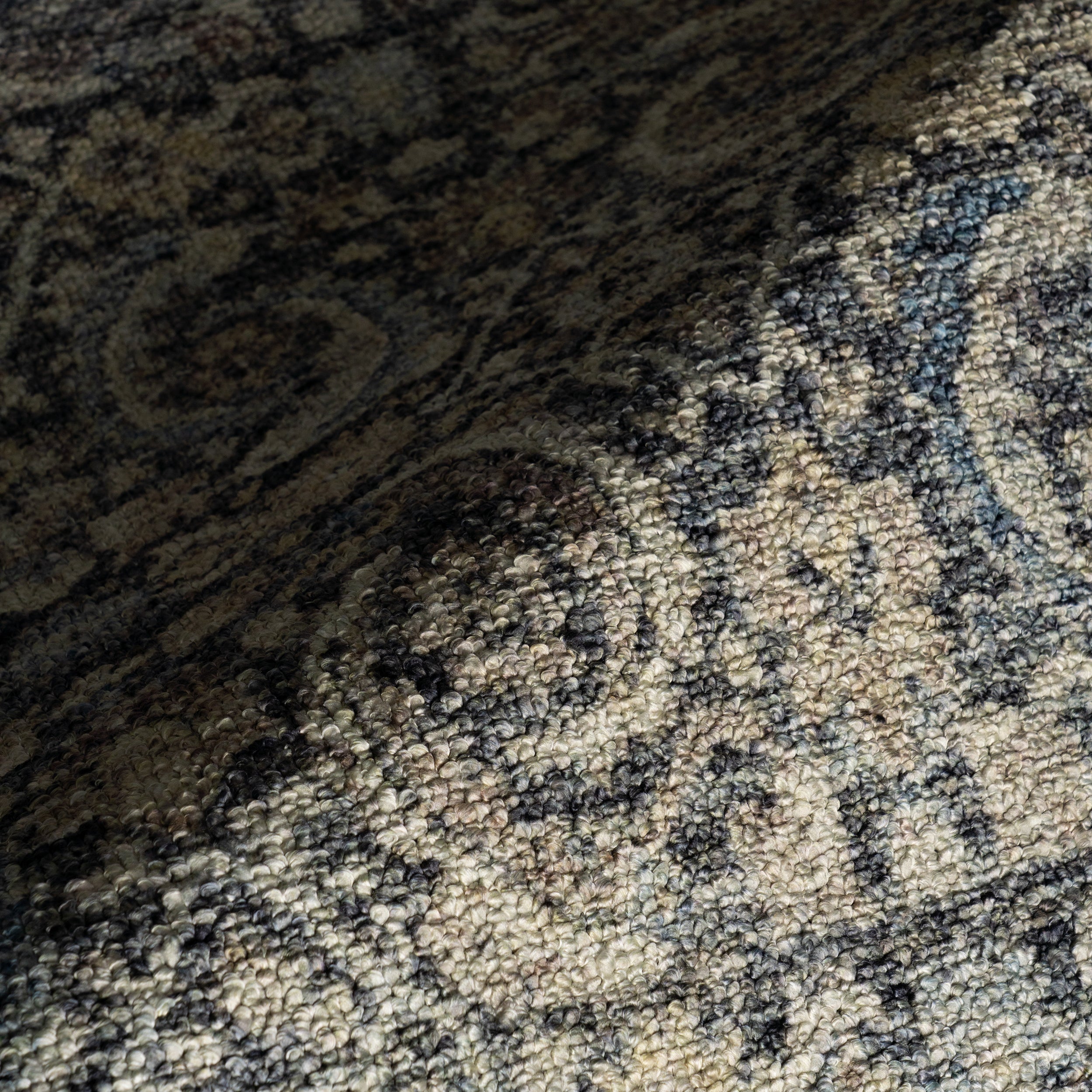 Nuloom Elyra Traditional Bordered Washable Area Rug - Image 5