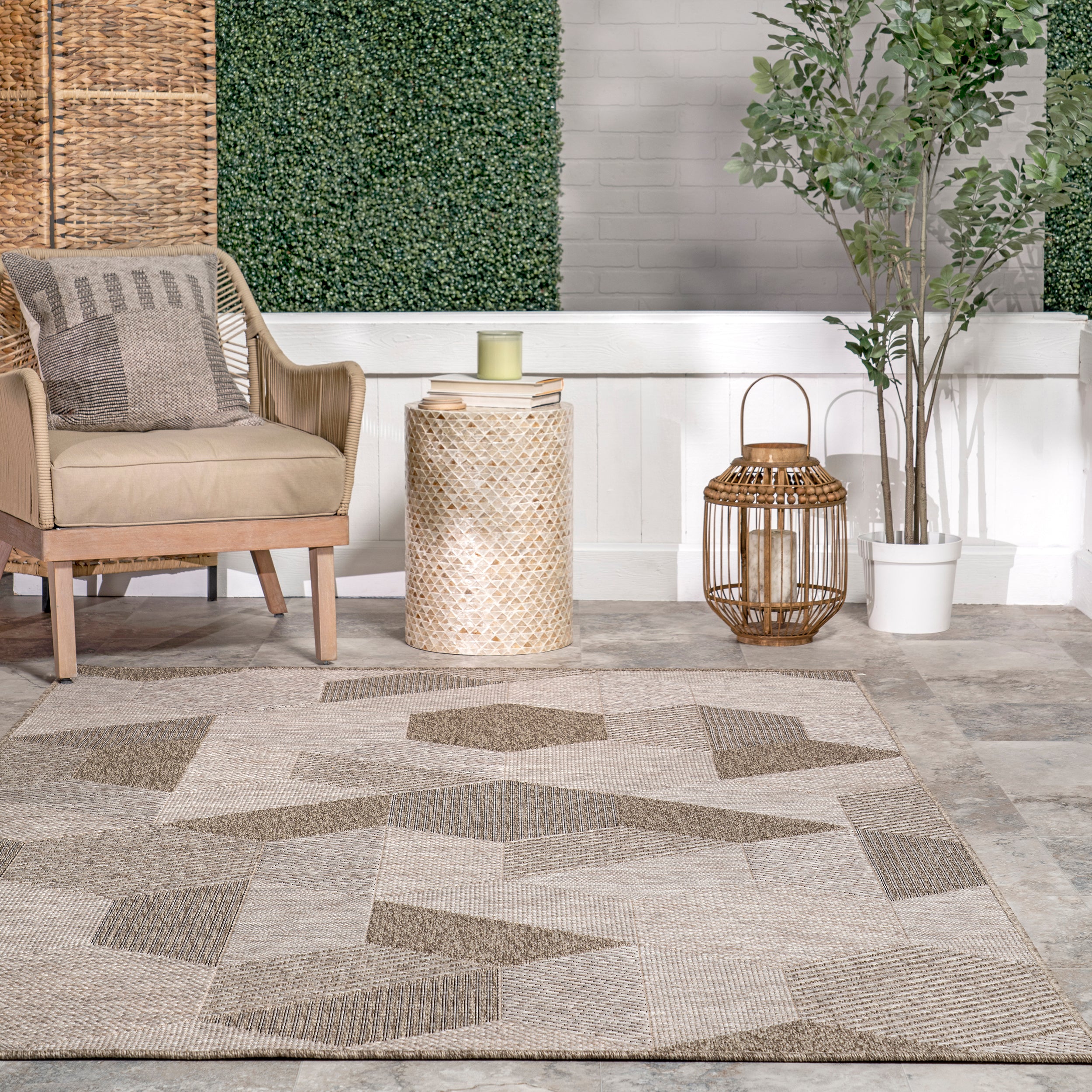 Imogene Geometric Indoor/Outdoor Area Rug - Image 8