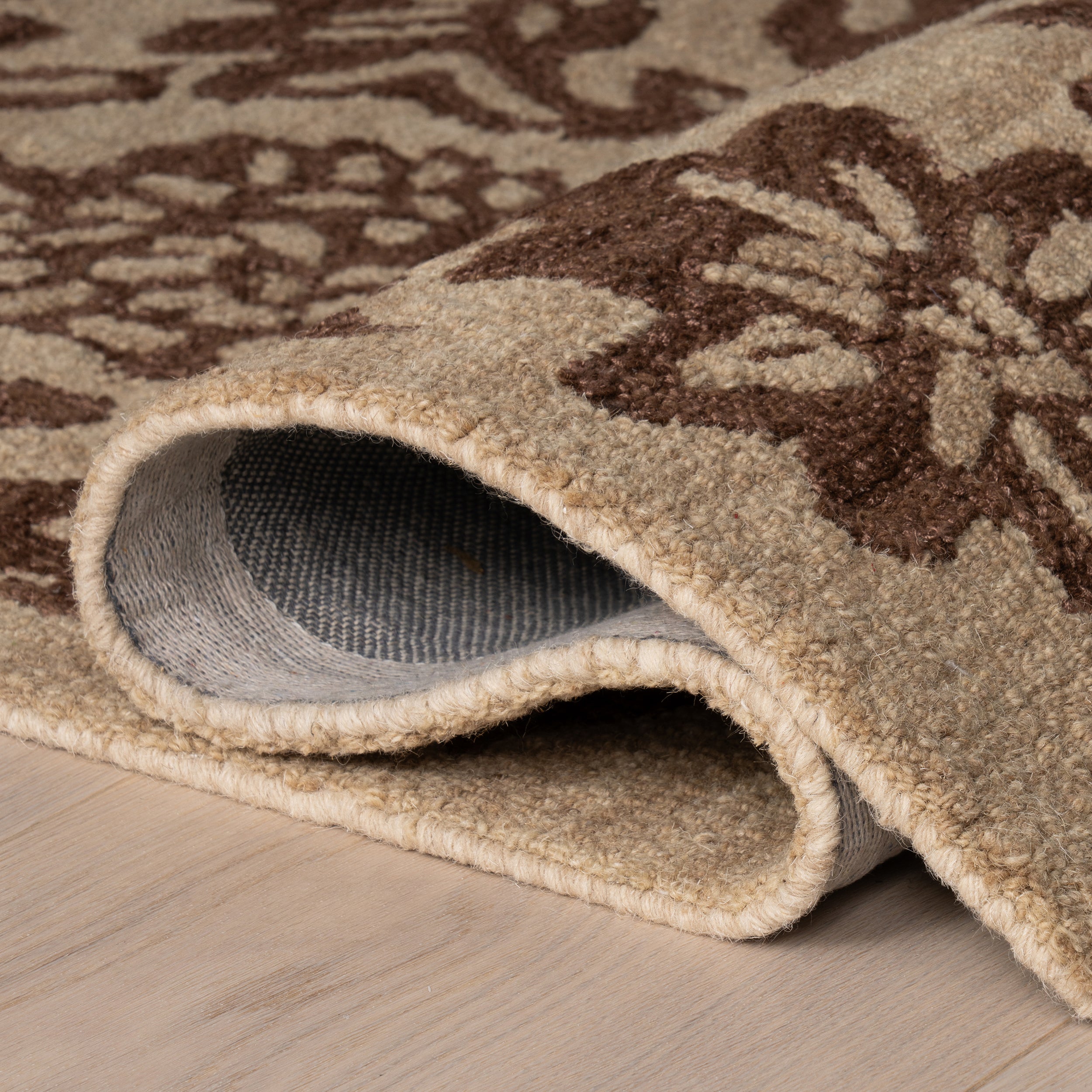 Nuloom Virelia Transitional Floral and Paisley Area Rug - Image 14
