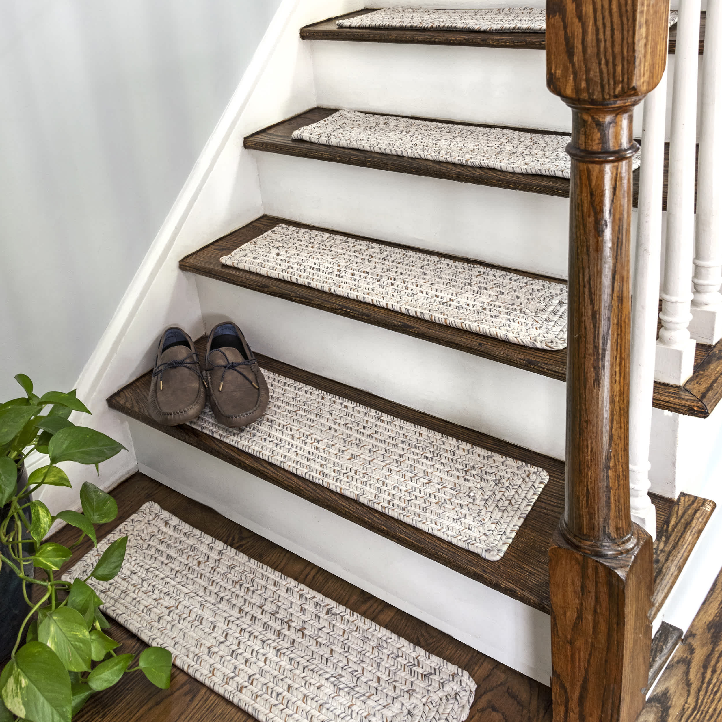 Braided Lefebvre Stair Treads Set of 13 - Image 5