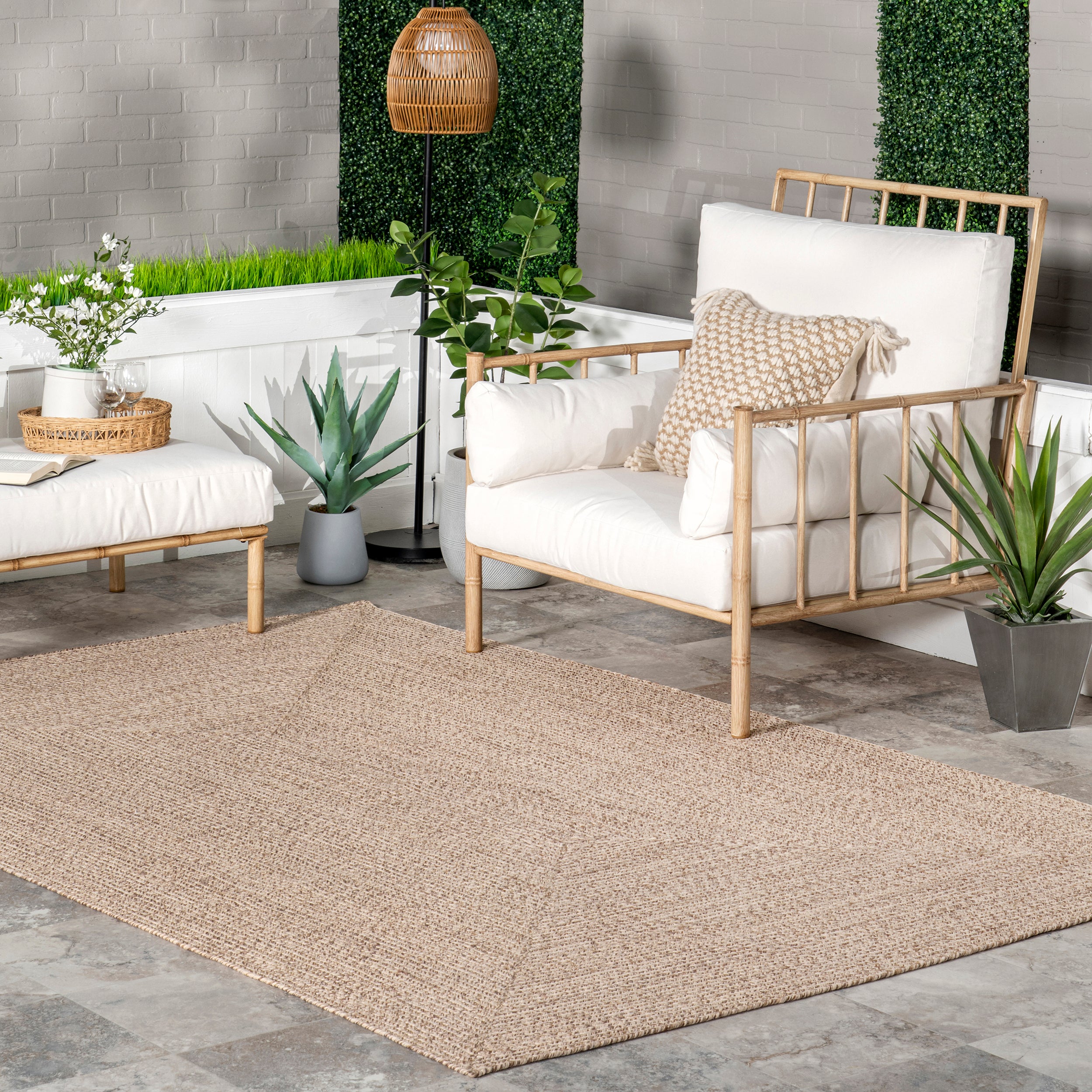 Wynn Braided Indoor/Outdoor Area Rug - Image 14