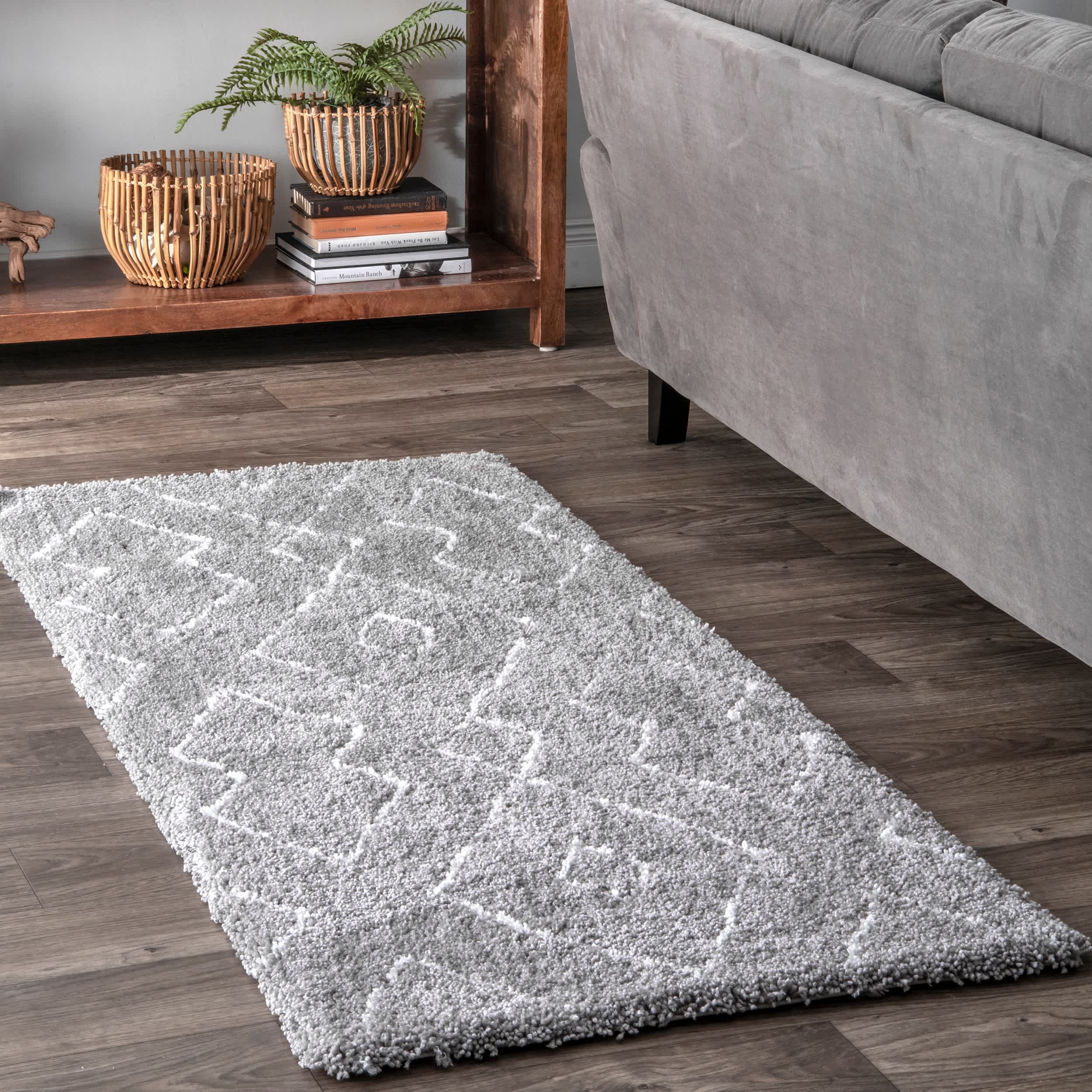 Hand Tufted Beaulah Shaggy Area Rug - Image 23