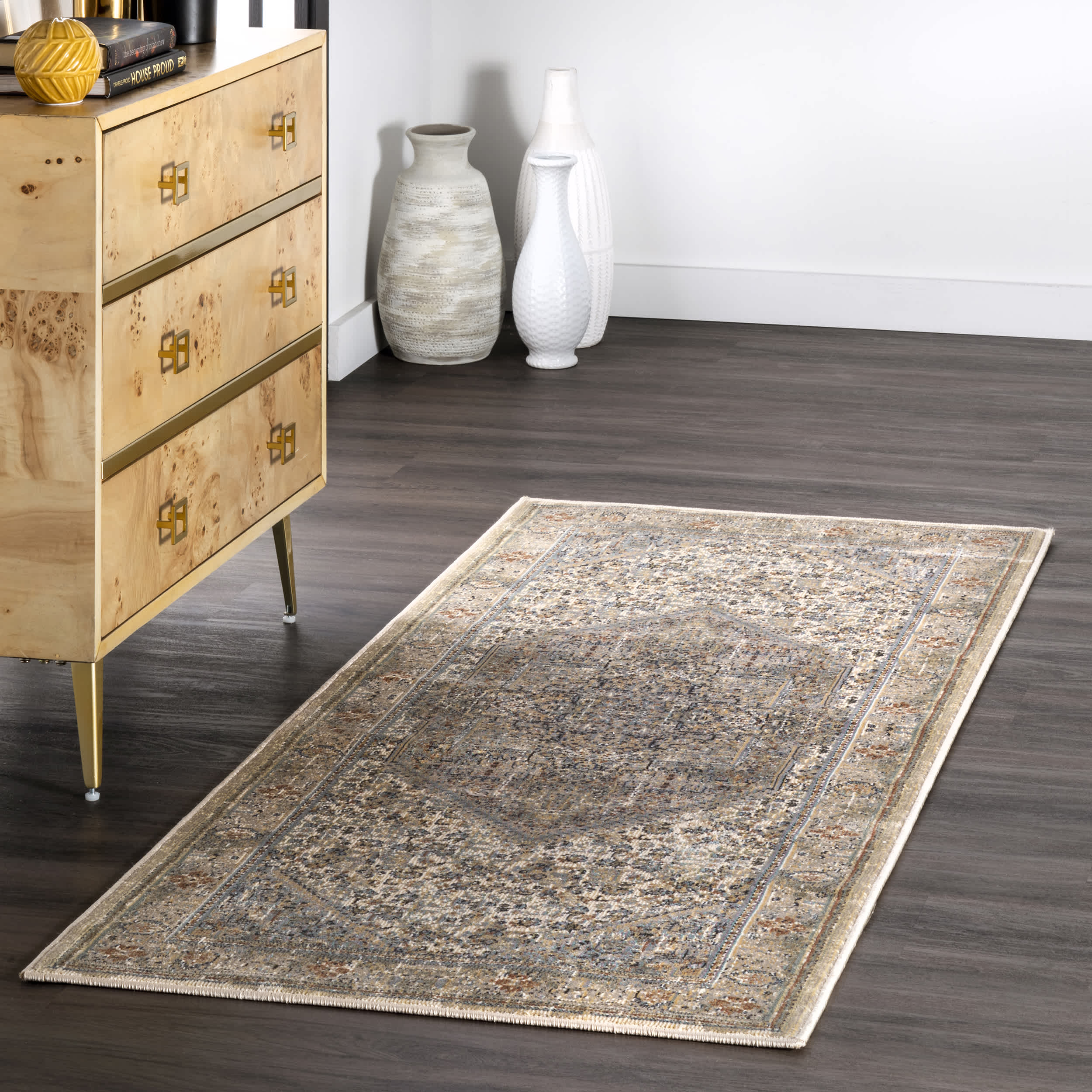 Carol Traditional Medallion Area Rug - Image 5
