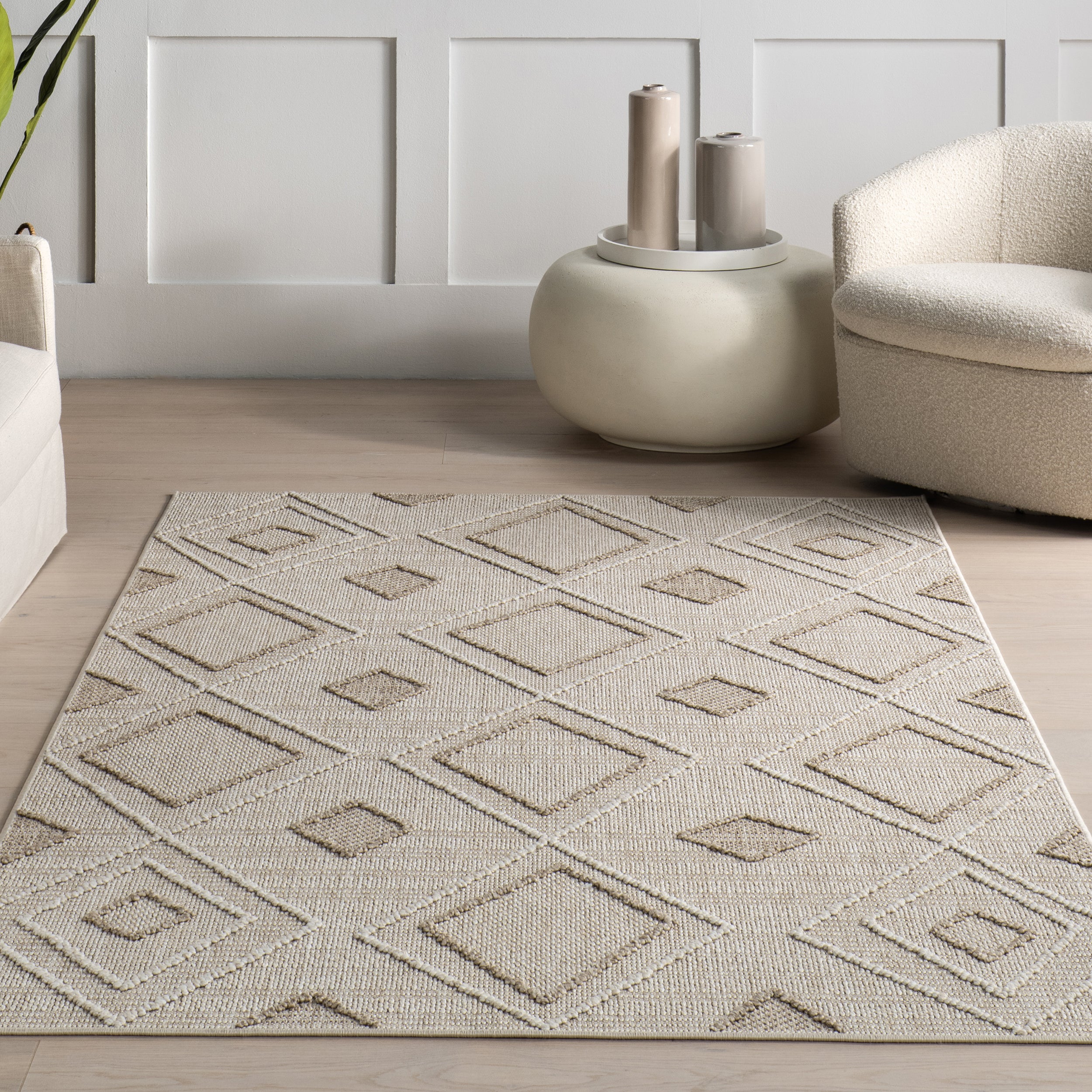Maline Geometric Indoor/Outdoor Area Rug - Image 8
