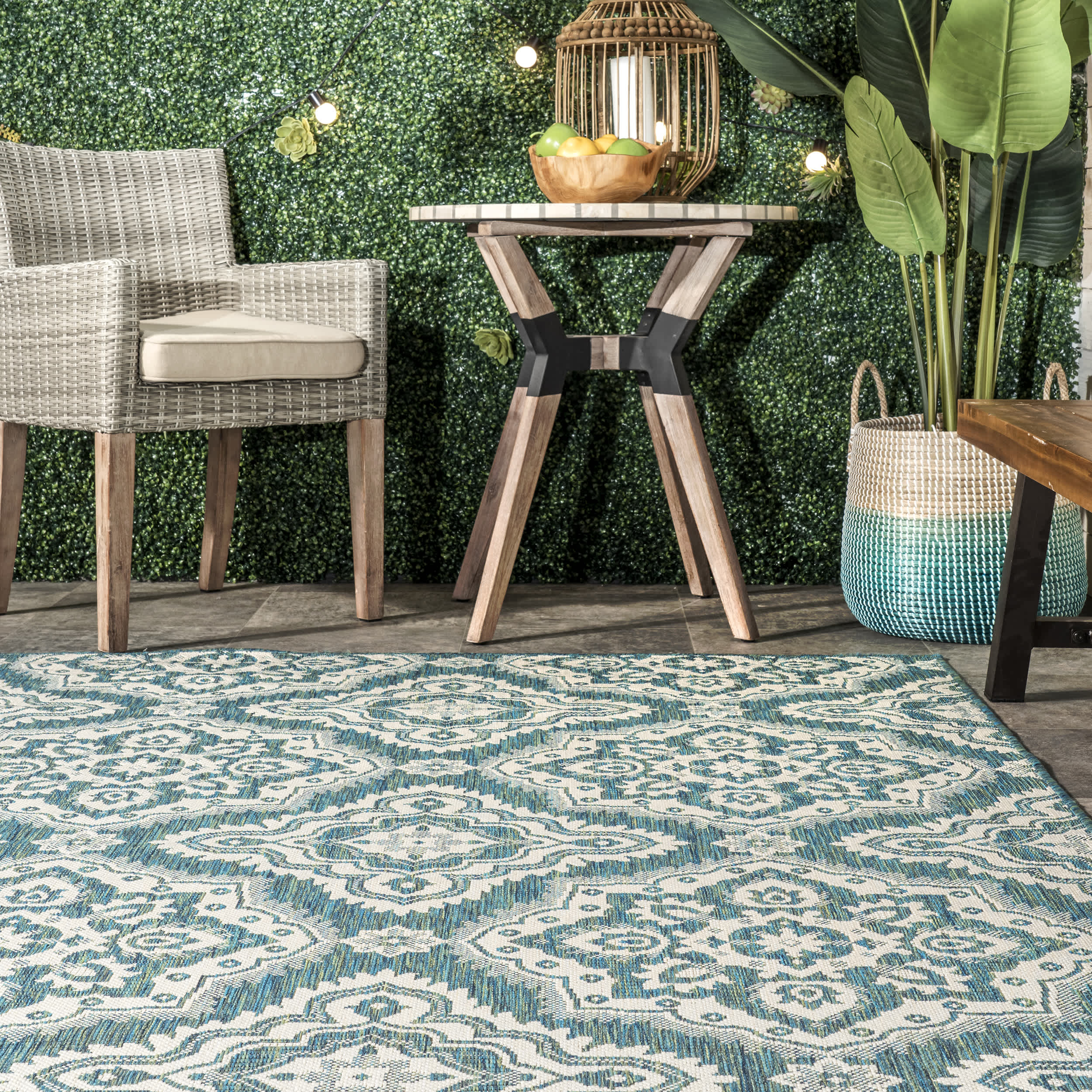 Arna Floral Indoor/Outdoor Area Rug - Image 8
