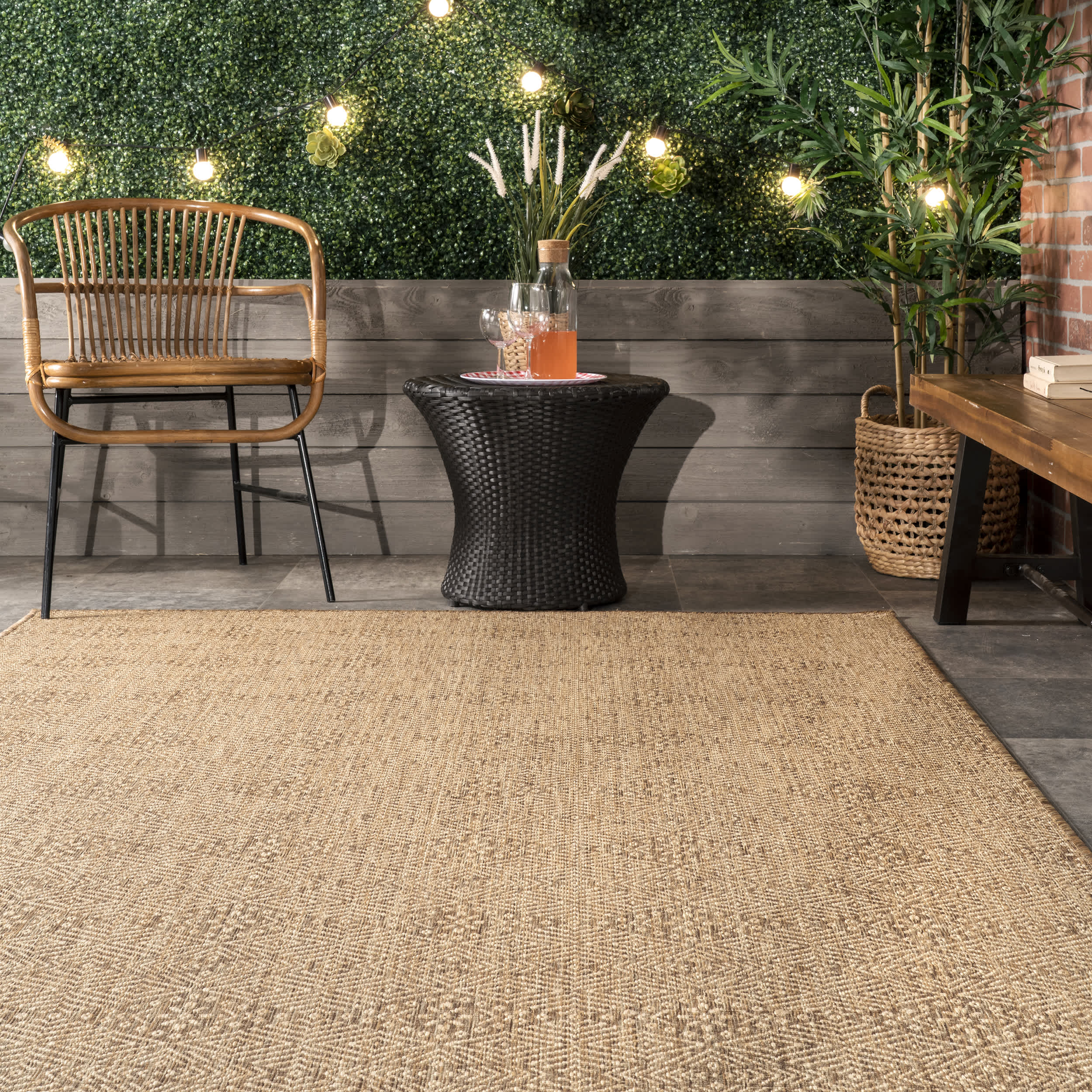Chandler Elegant Indoor/Outdoor Area Rug - Image 8