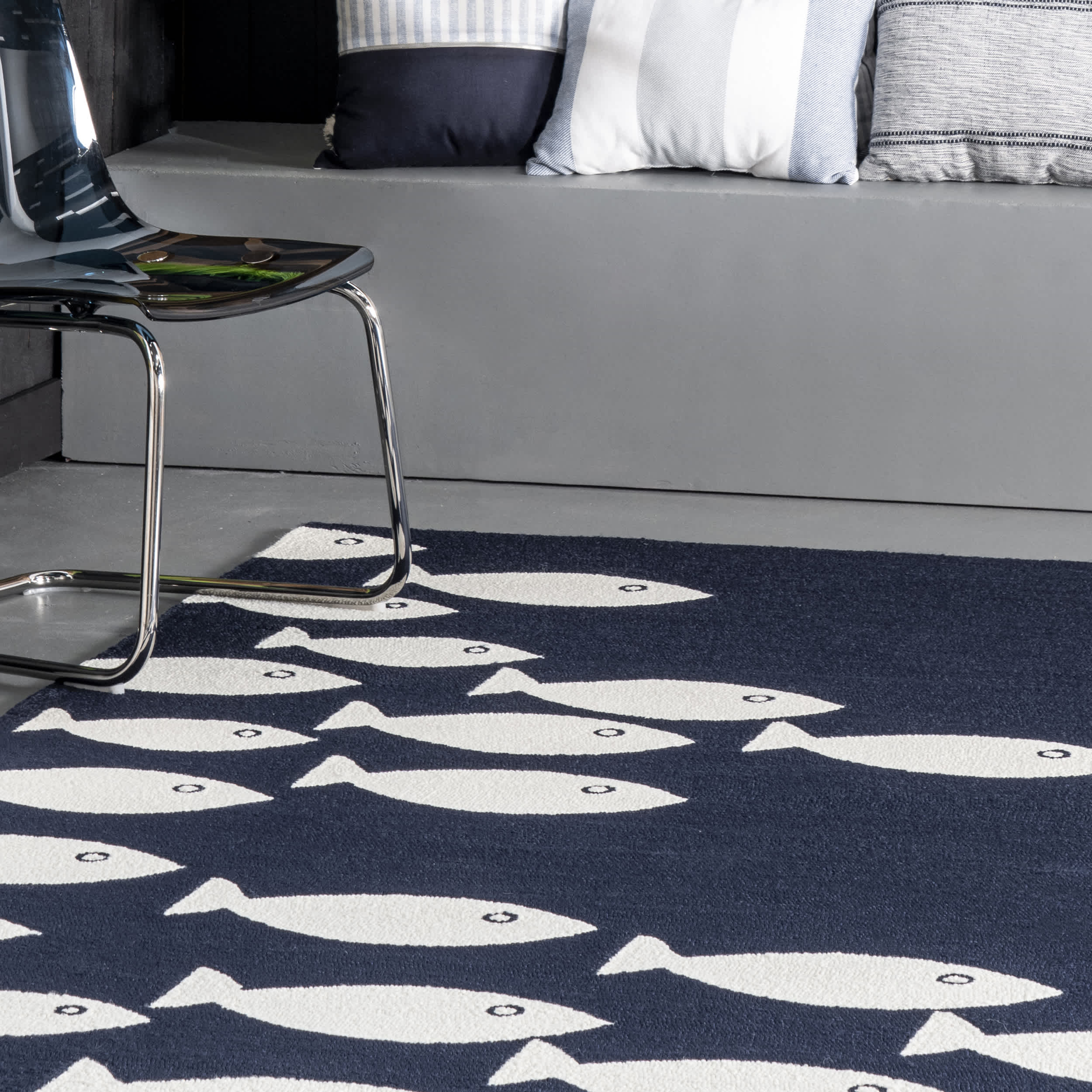Vivienne Hand Hooked Indoor/Outdoor Area Rug - Image 9