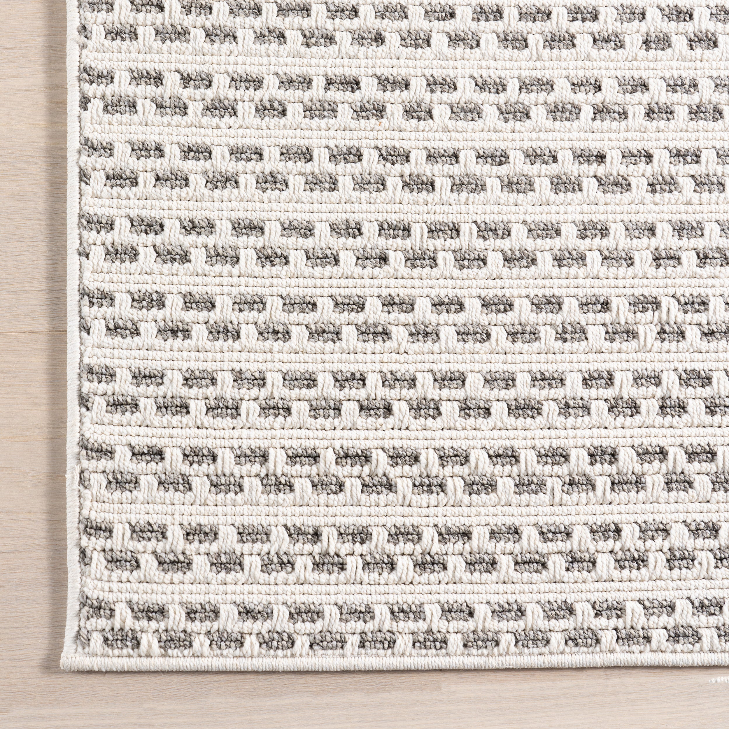 Havanah Geometric Indoor/Outdoor Area Rug - Image 15