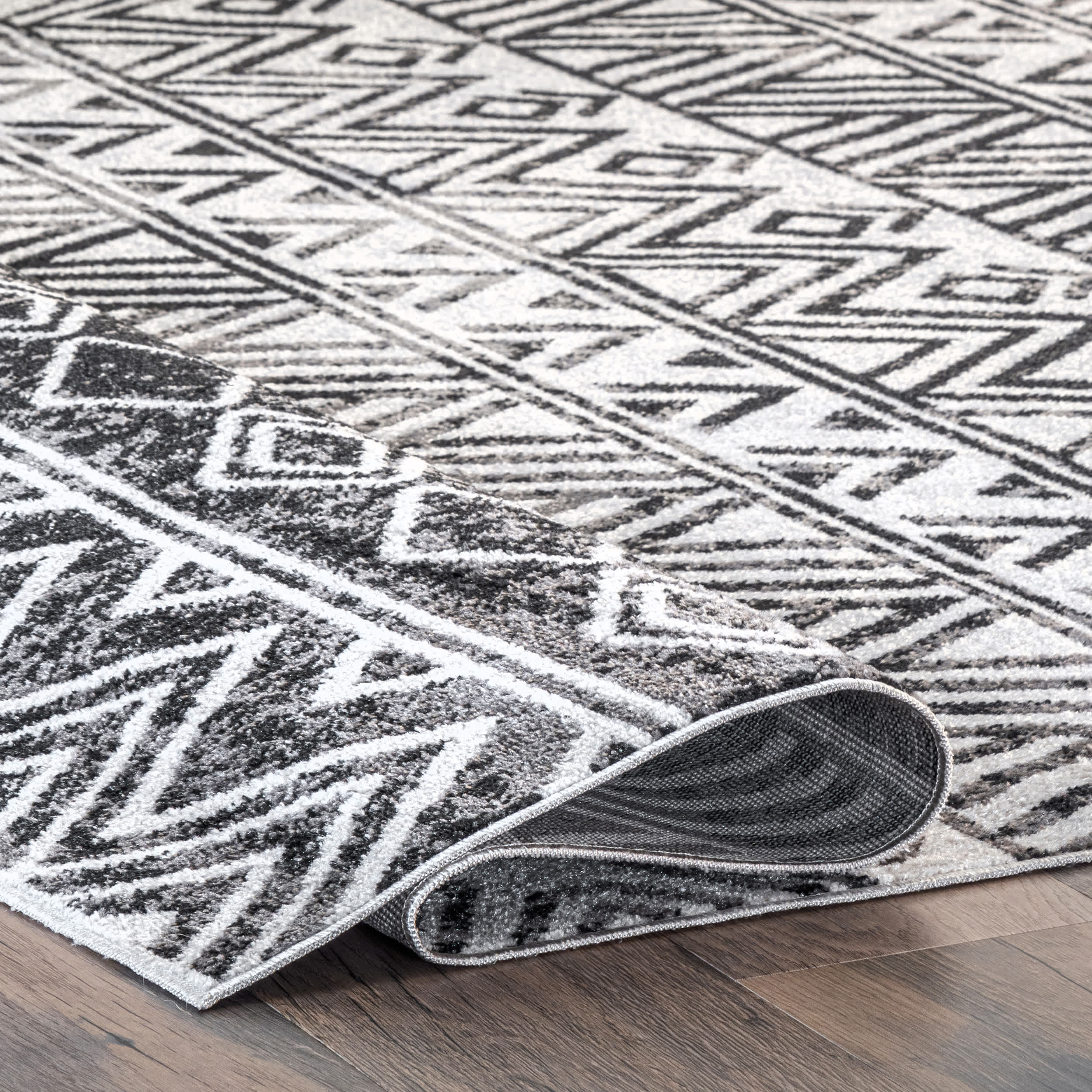 Lucci Machine Washable Aztec Area Rug - Image 4