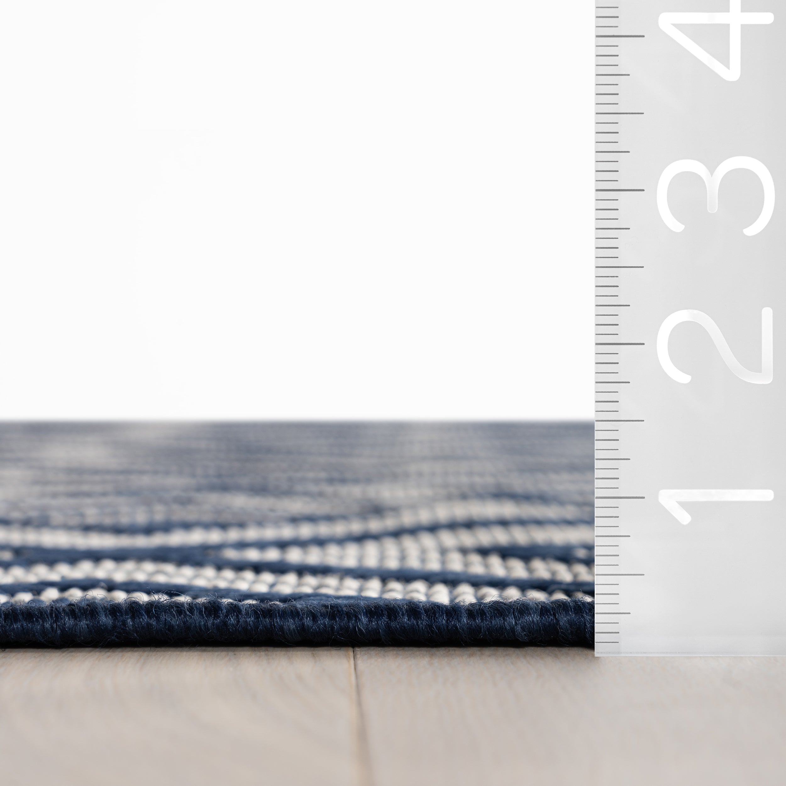 Sorisse Indoor/Outdoor Diamond Area Rug - Image 22