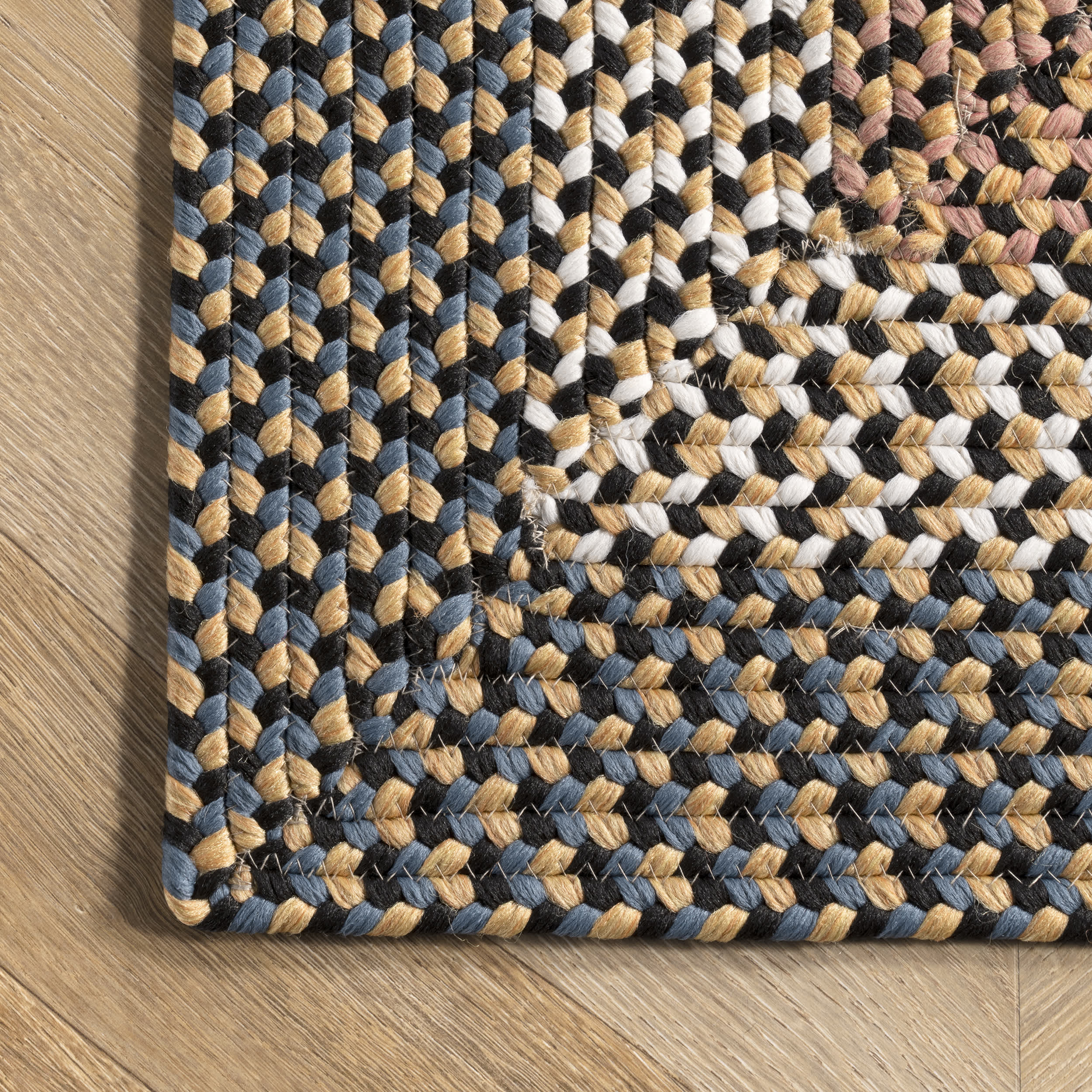 Gwyneth Braided Borders Indoor/Outdoor Area Rug - Image 5
