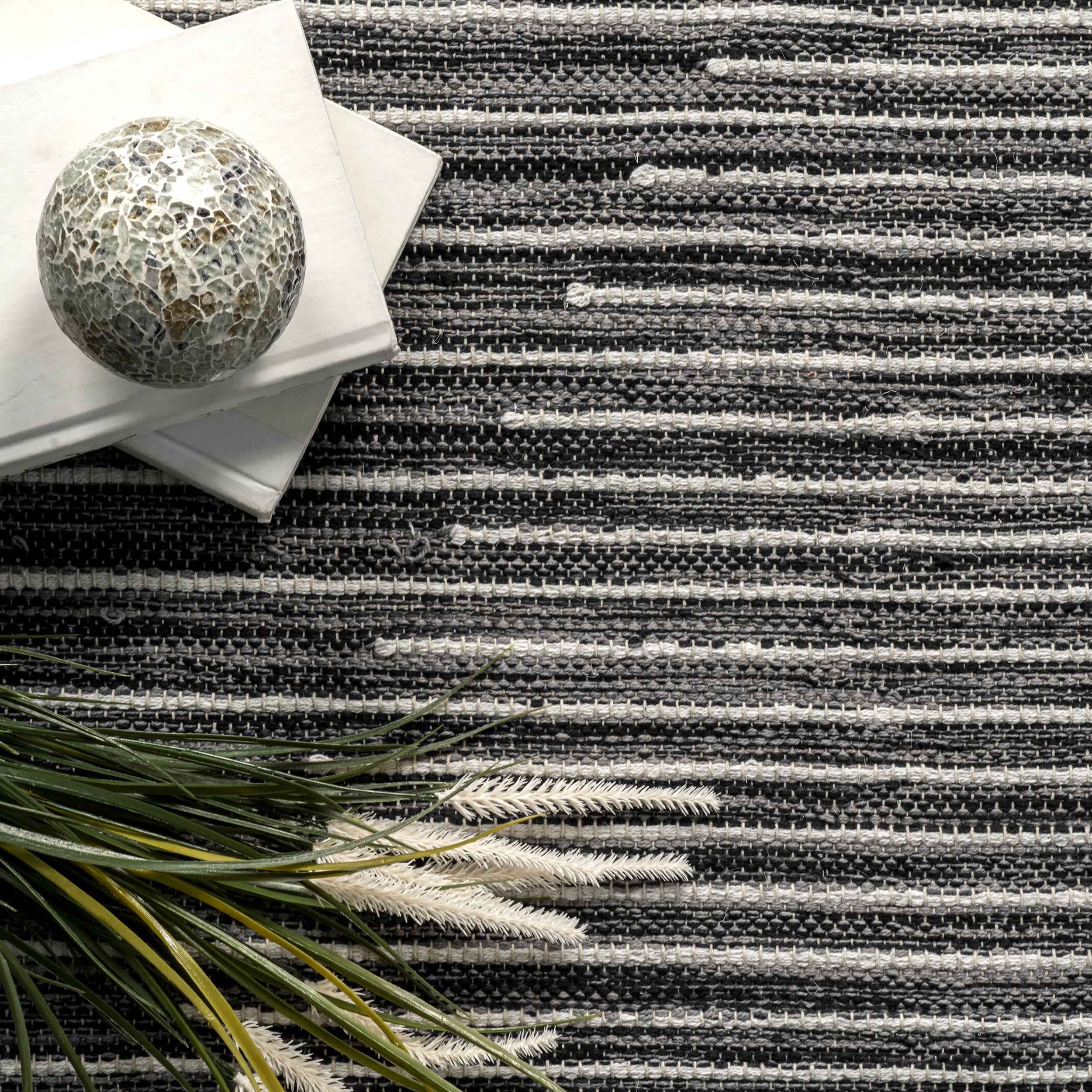 Missy Handmade Cotton Contemporary Diamond Flatweave Area Rug - Image 6