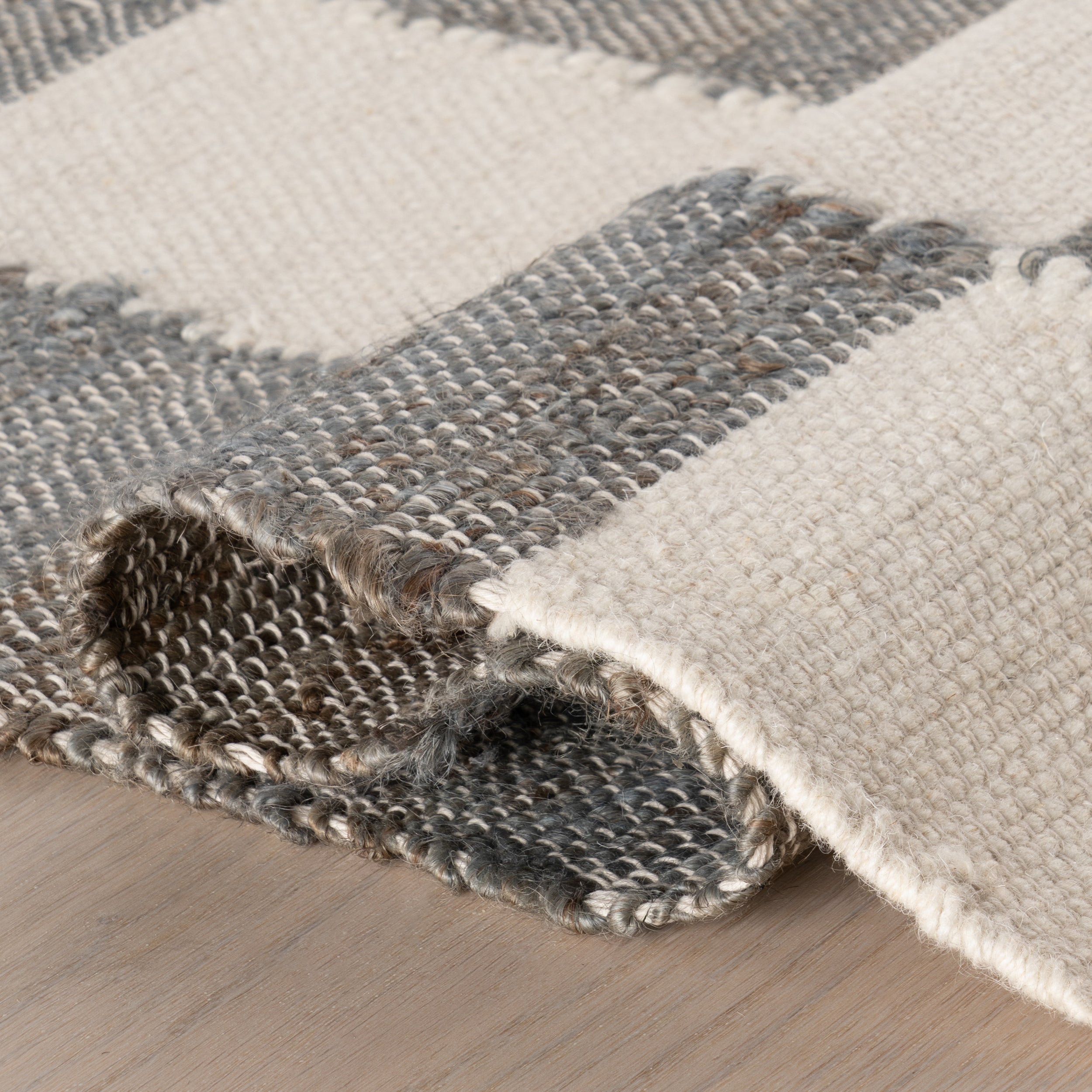 Nuloom Avenelle Jute Modern Farmhouse Area Rug - Image 11