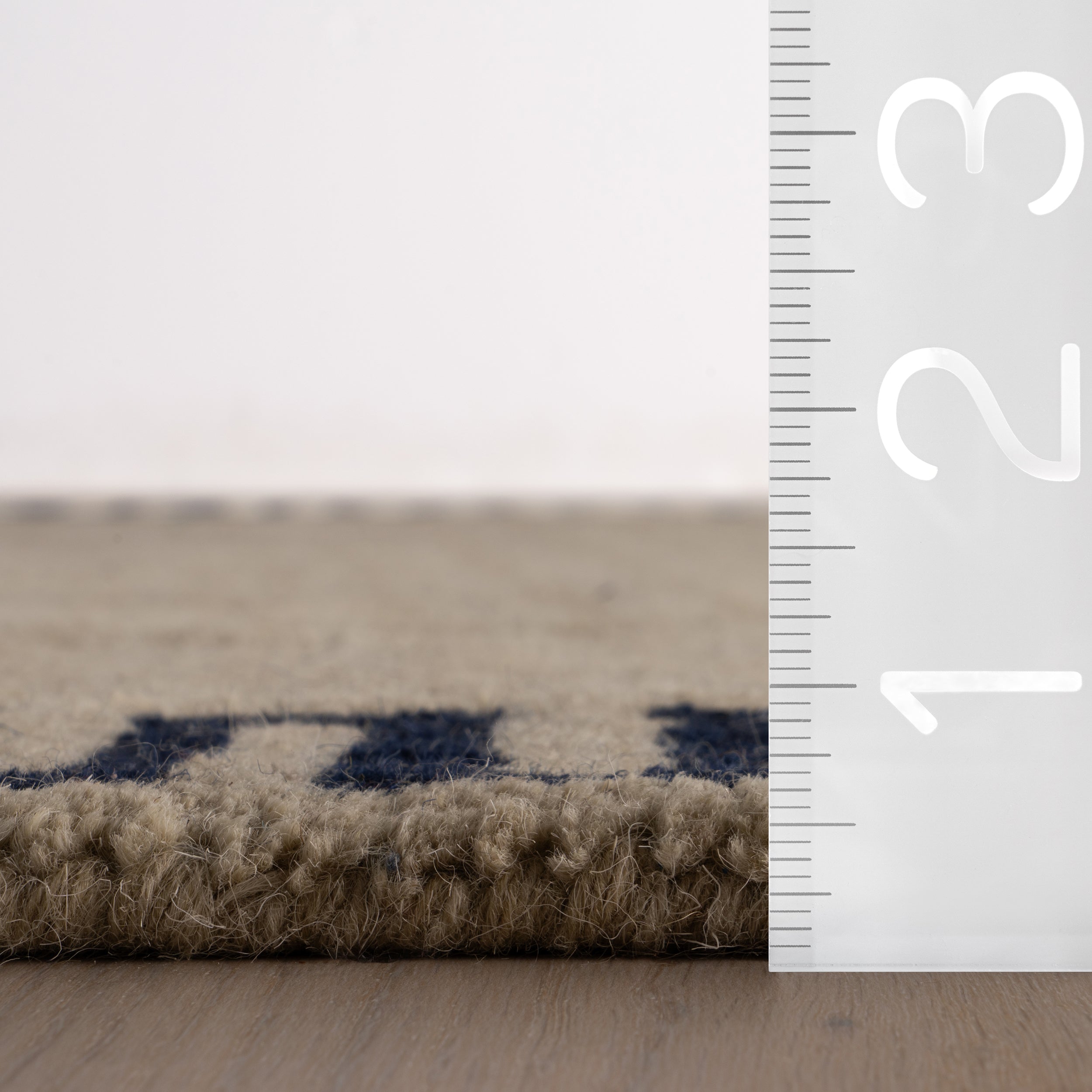 Nuloom Renata Fleuron Bordered Wool Rug - Image 18