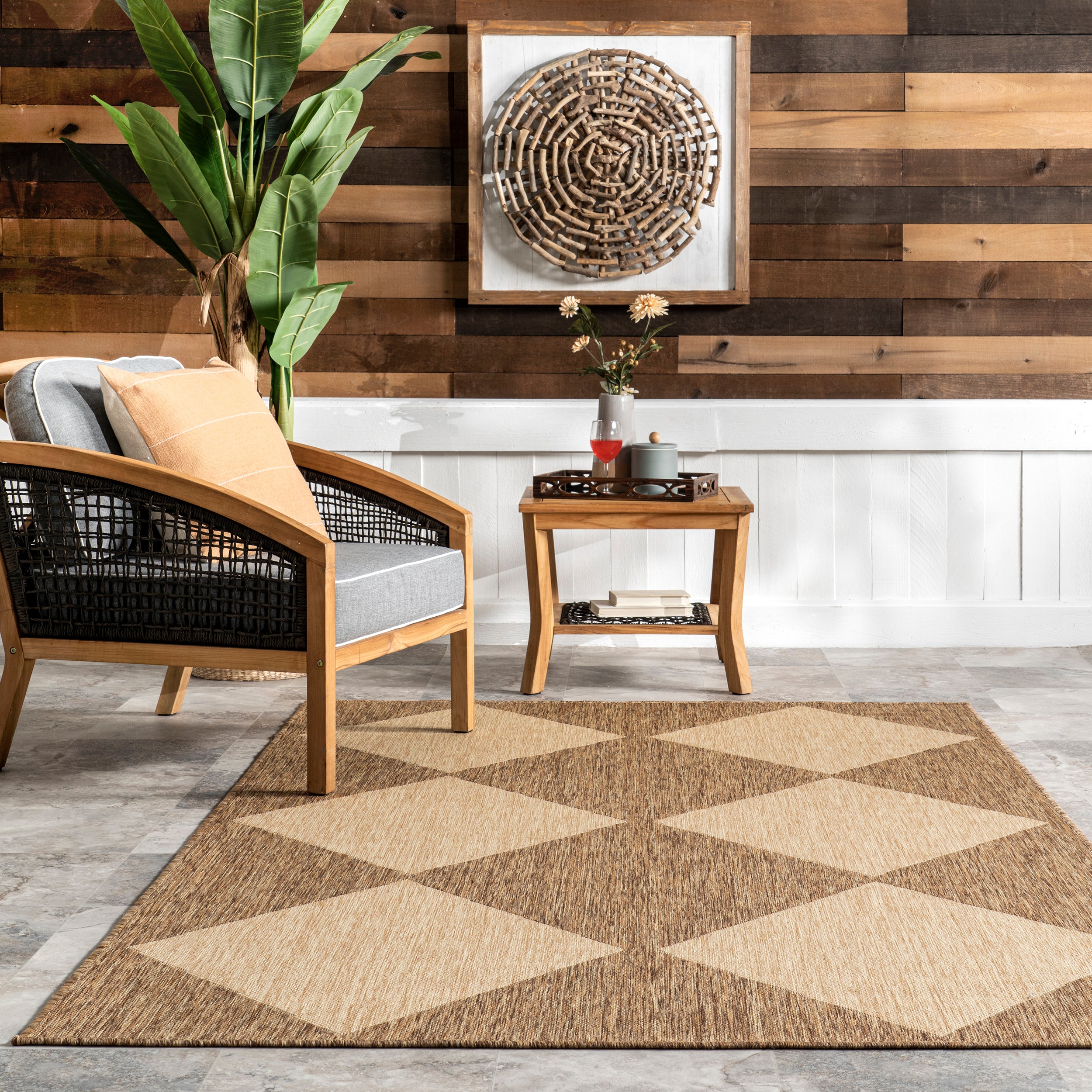 Loretta Transitional Diamond Indoor/Outdoor Area Rug - Image 8