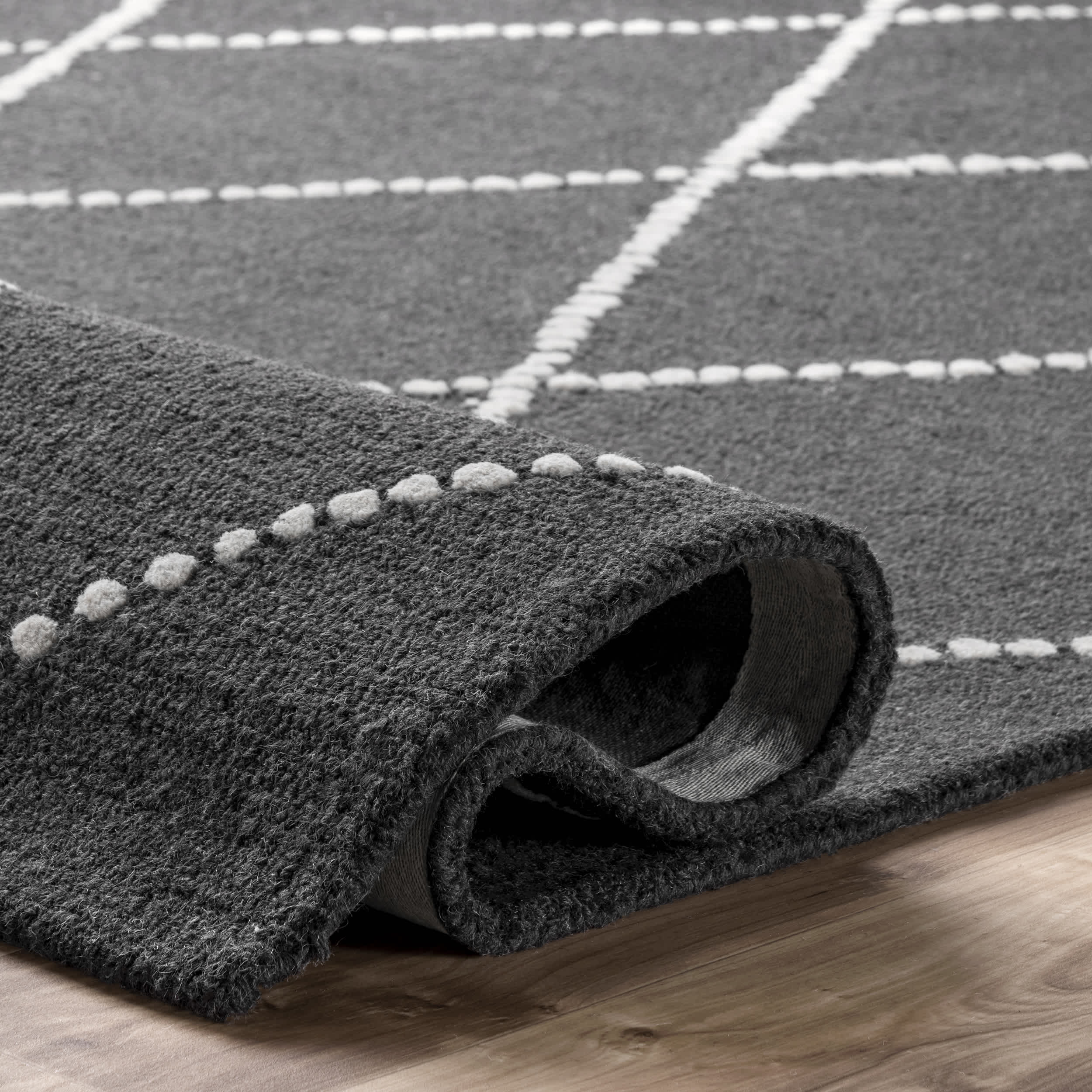 Hand Tufted Elvia Area Rug - Image 30