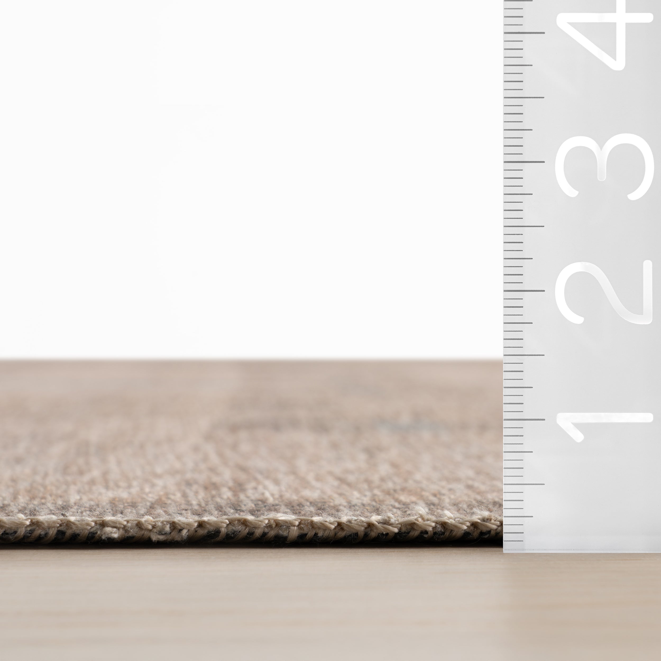 Nuloom Helora Bordered Washable Rug - Image 3