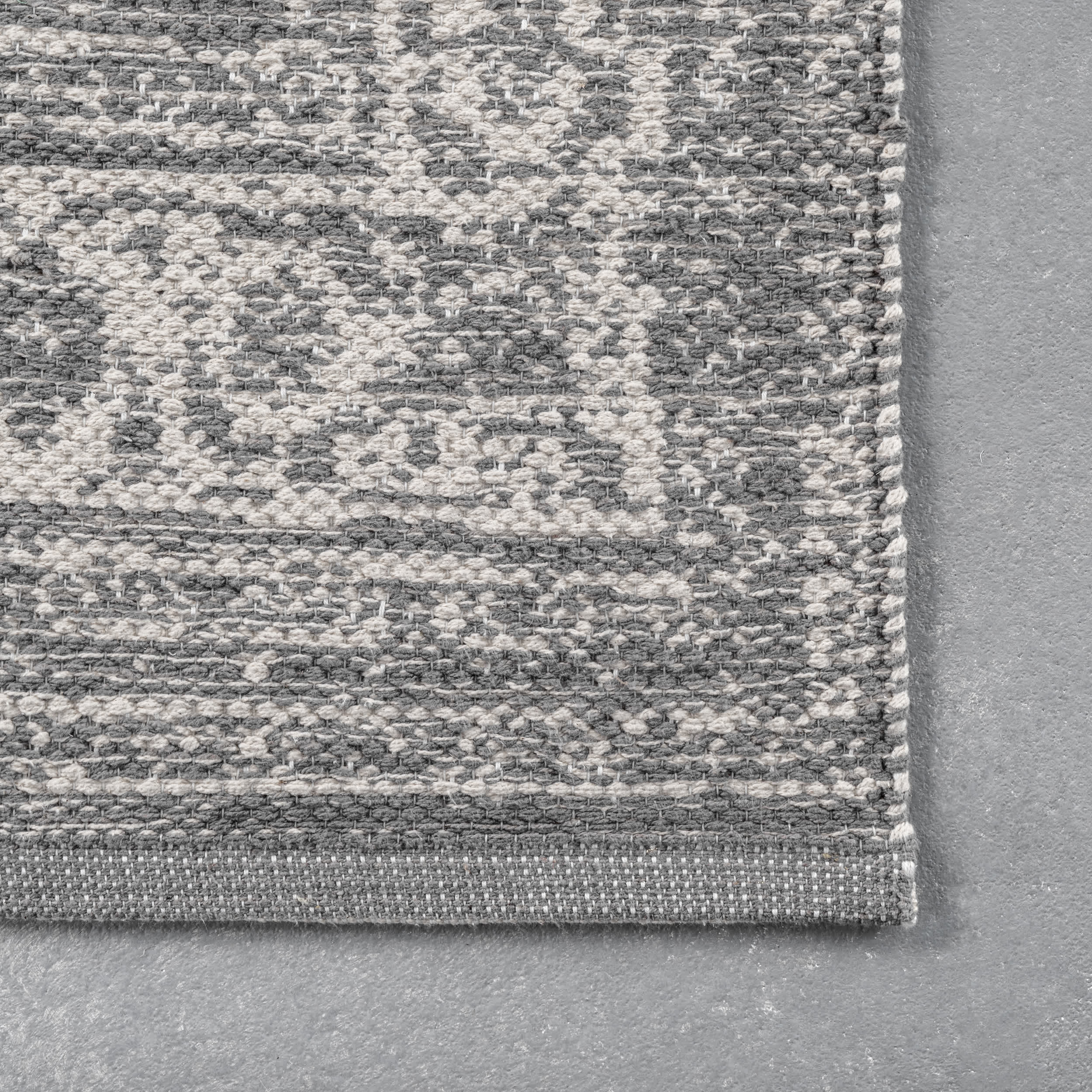 Ronnie Flatweave Traditional Medallion Area Rug - Image 5