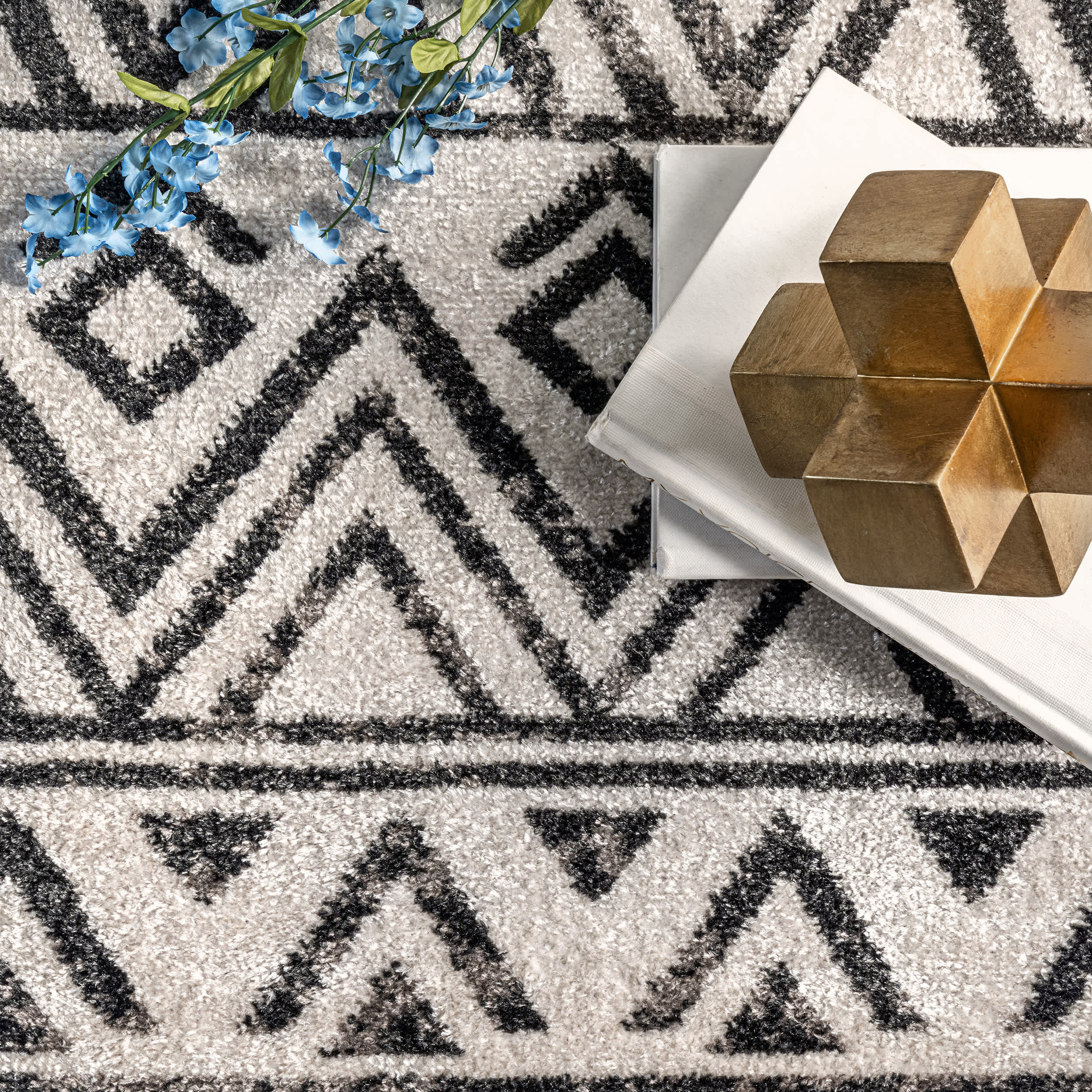 Lucci Machine Washable Aztec Area Rug - Image 6