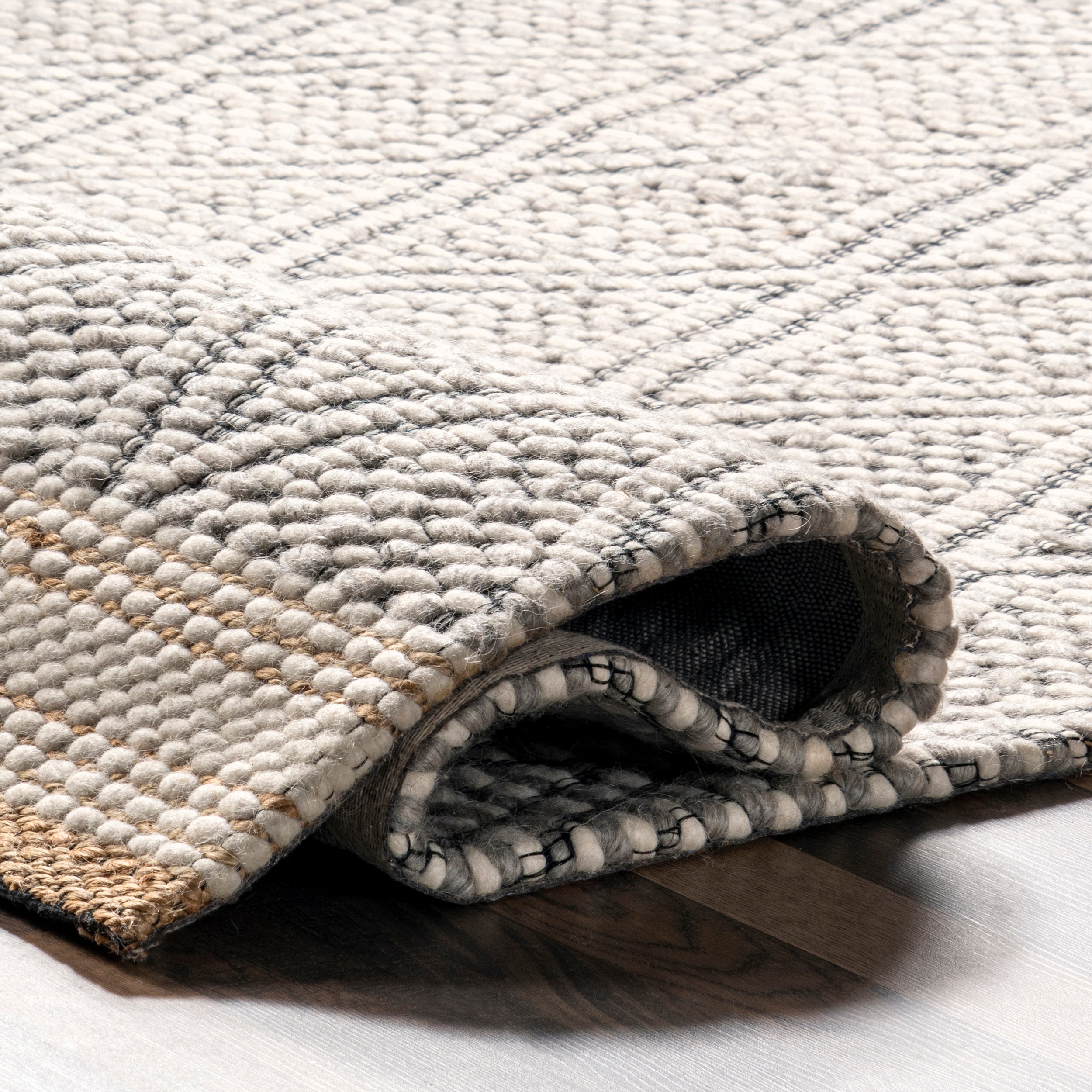 Laura Bohemian Trellis Wool and Jute Area Rug - Image 4