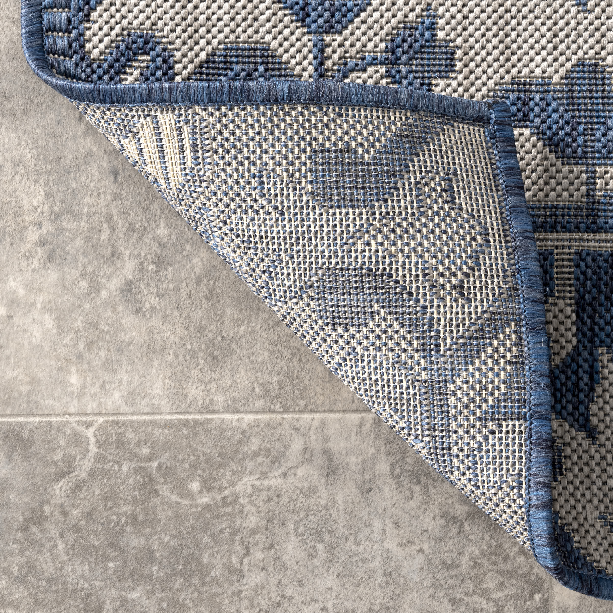 Lane Elegant Medallion Indoor/Outdoor Area Rug - Image 16
