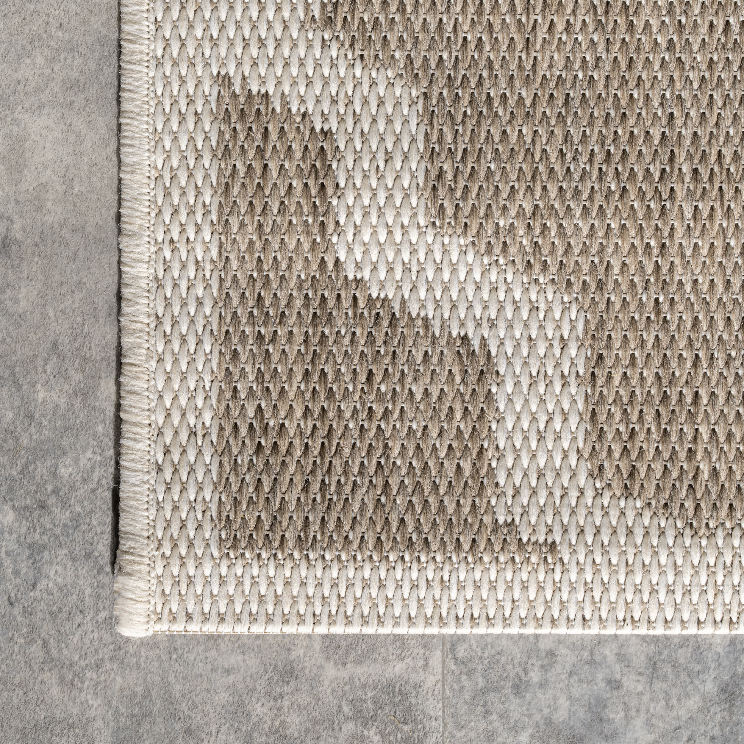 Machine Made Gina Outdoor Moroccan Trellis Area Rug - Image 5