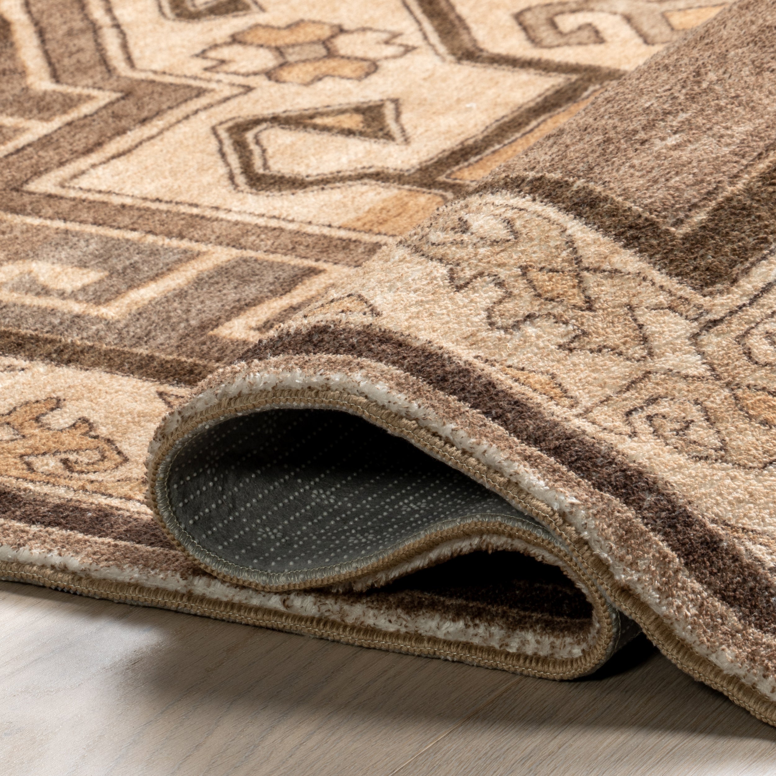 Peony Traditional Medallion Machine Washable Area Rug - Image 4