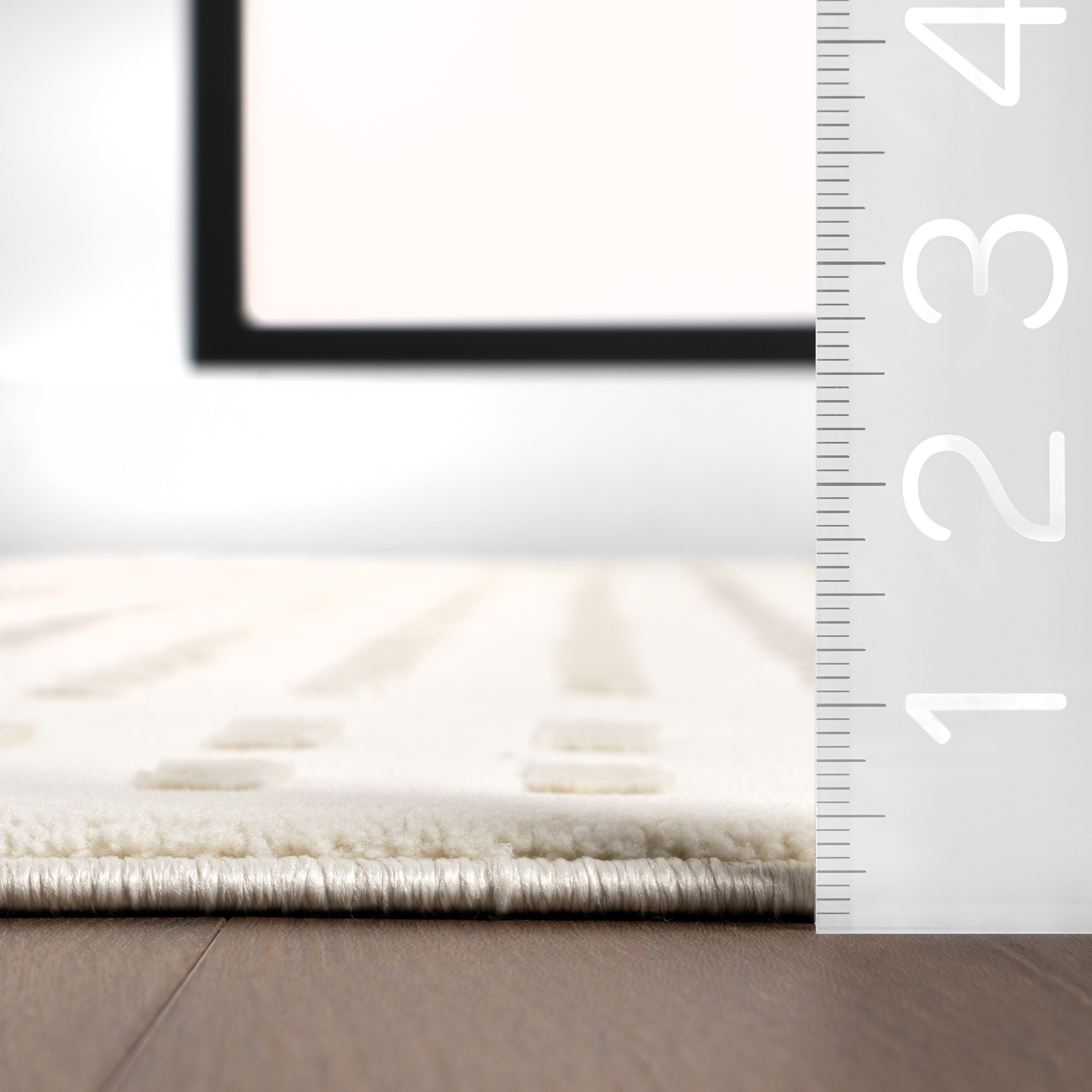 Rowyn Geometric Machine Washable Area Rug - Image 3