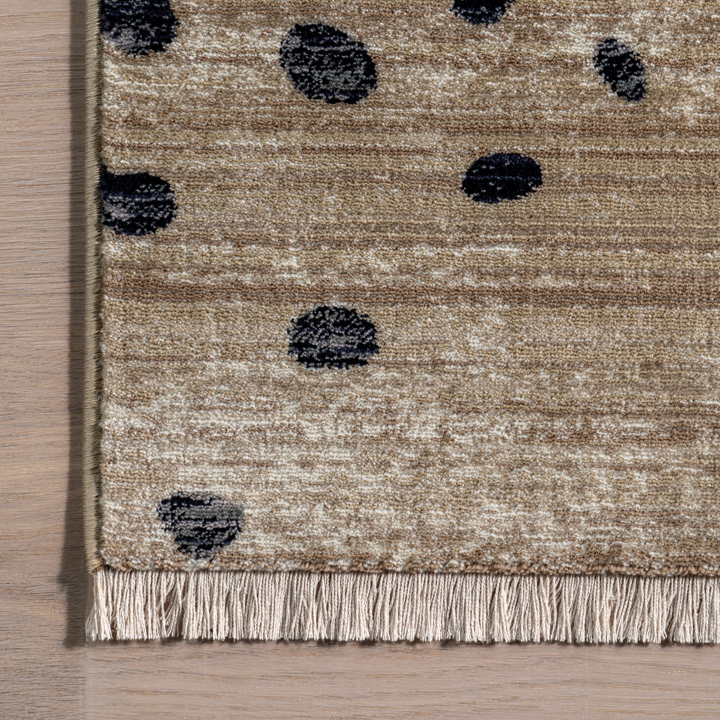 Manaslu Sunrise Fringed Area Rug - Image 5