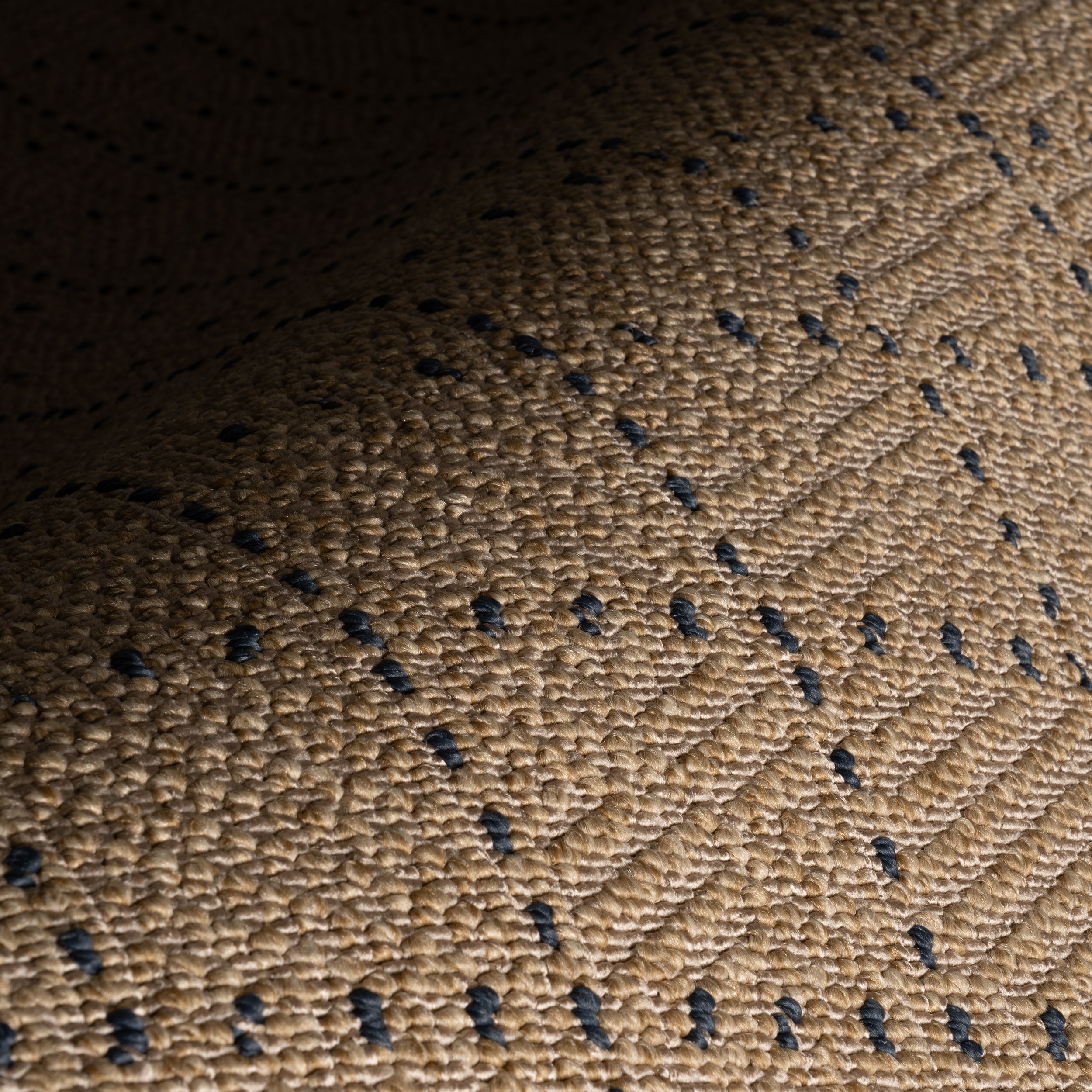 Nuloom Velisyn Modern Geometric Indoor/Outdoor Area Rug - Image 5