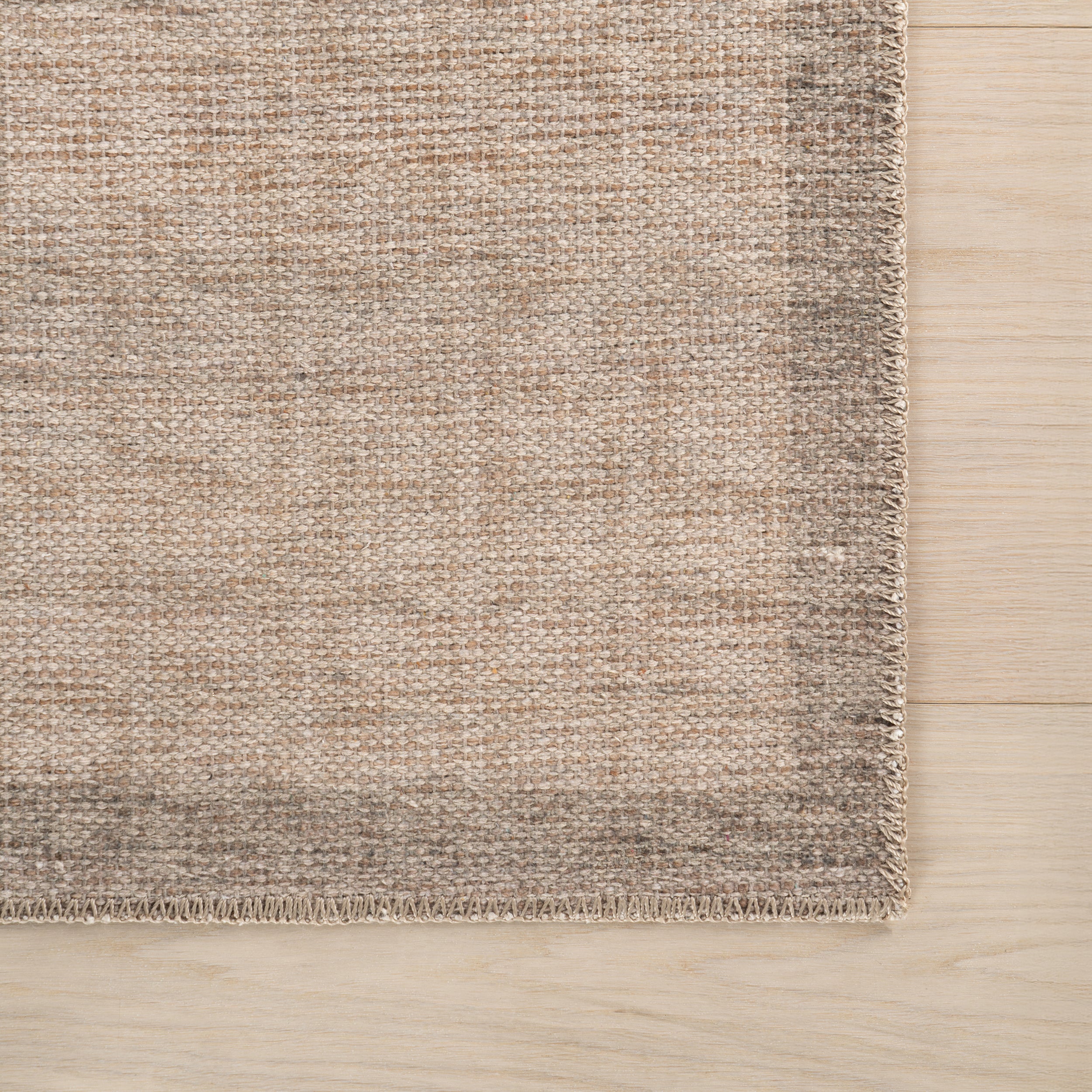 Nuloom Helora Bordered Washable Rug - Image 6