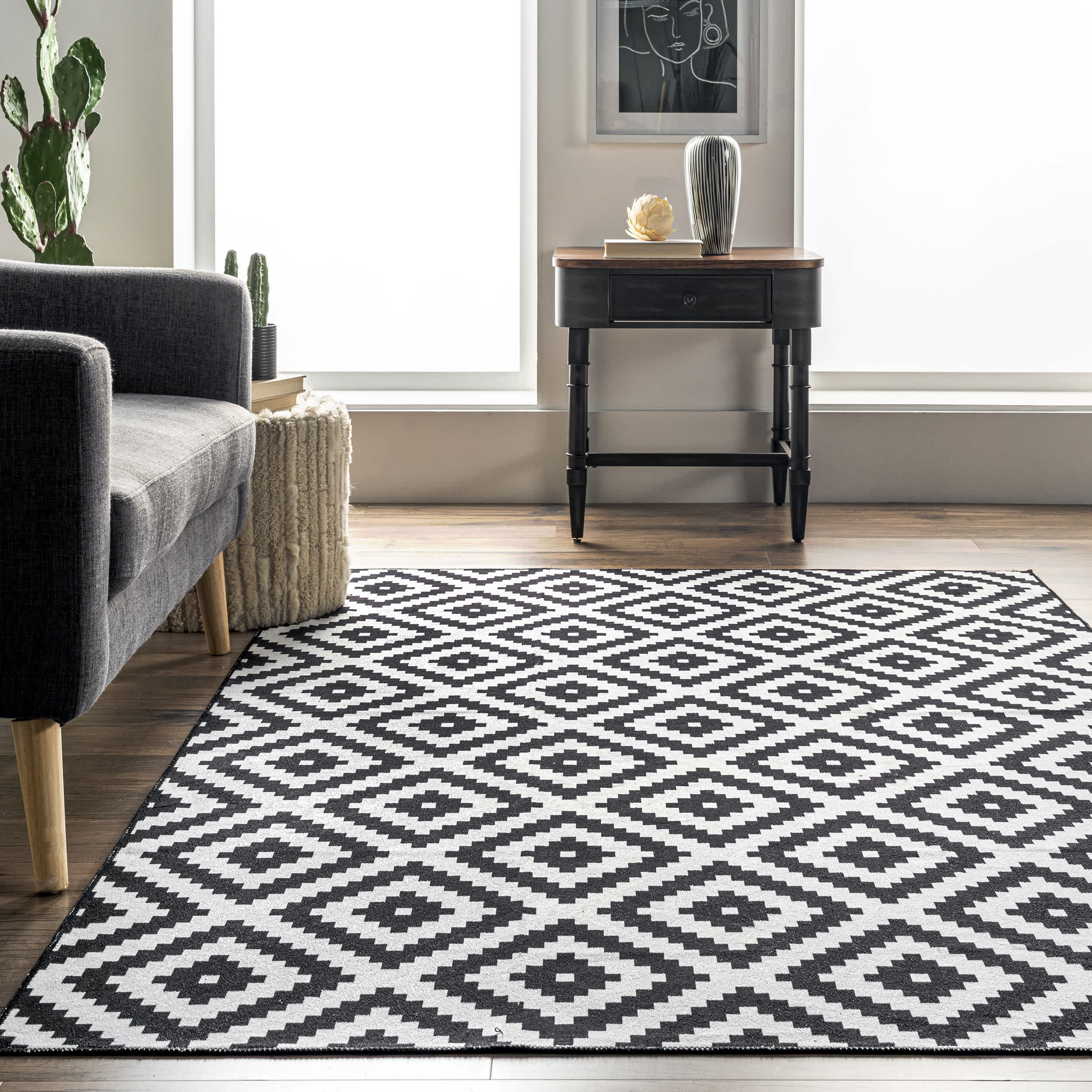 Kellee Machine Washable Modern Diamonds Area Rug - Image 8