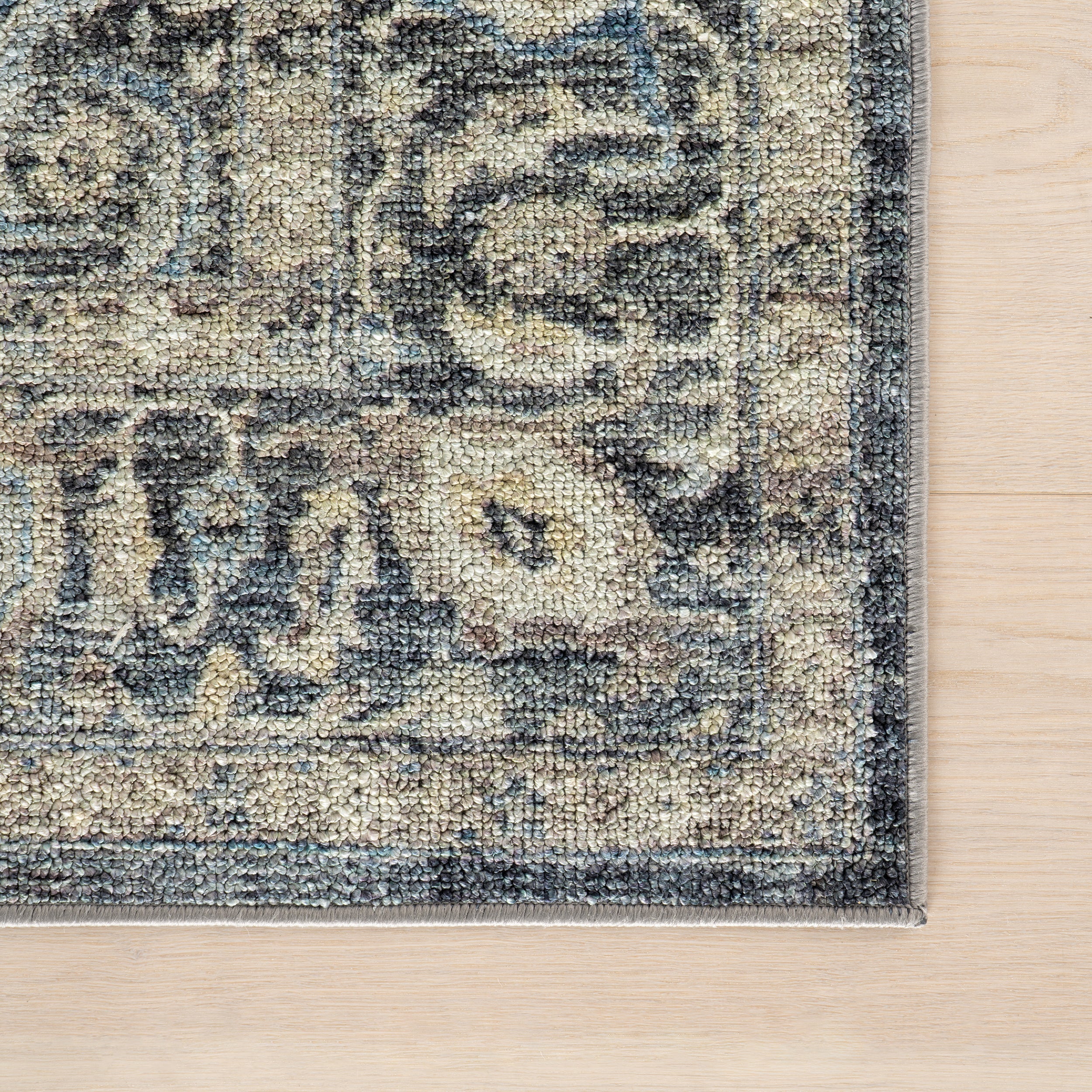 Nuloom Elyra Traditional Bordered Washable Area Rug - Image 6