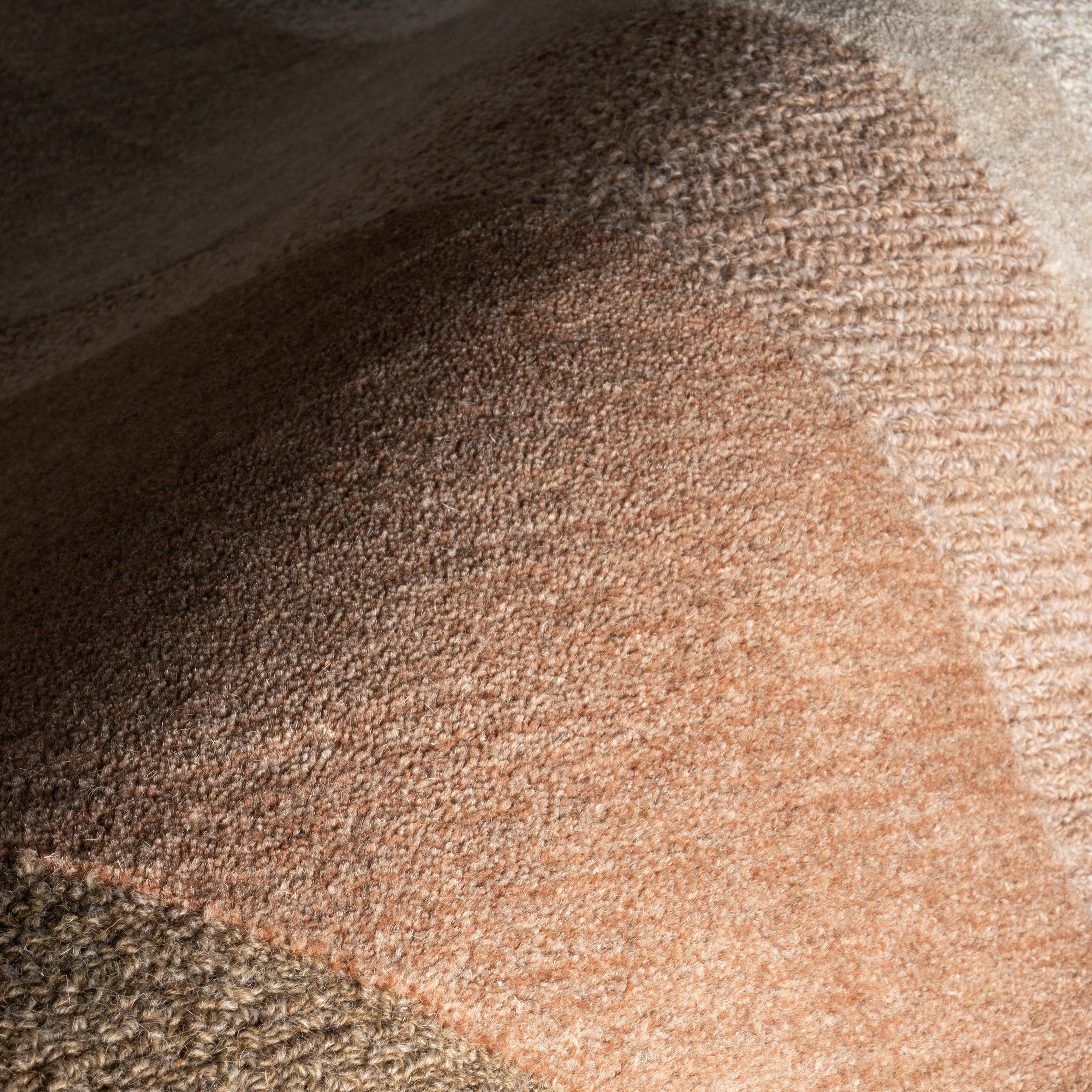 Sagarmatha Wool Area Rug - Image 5
