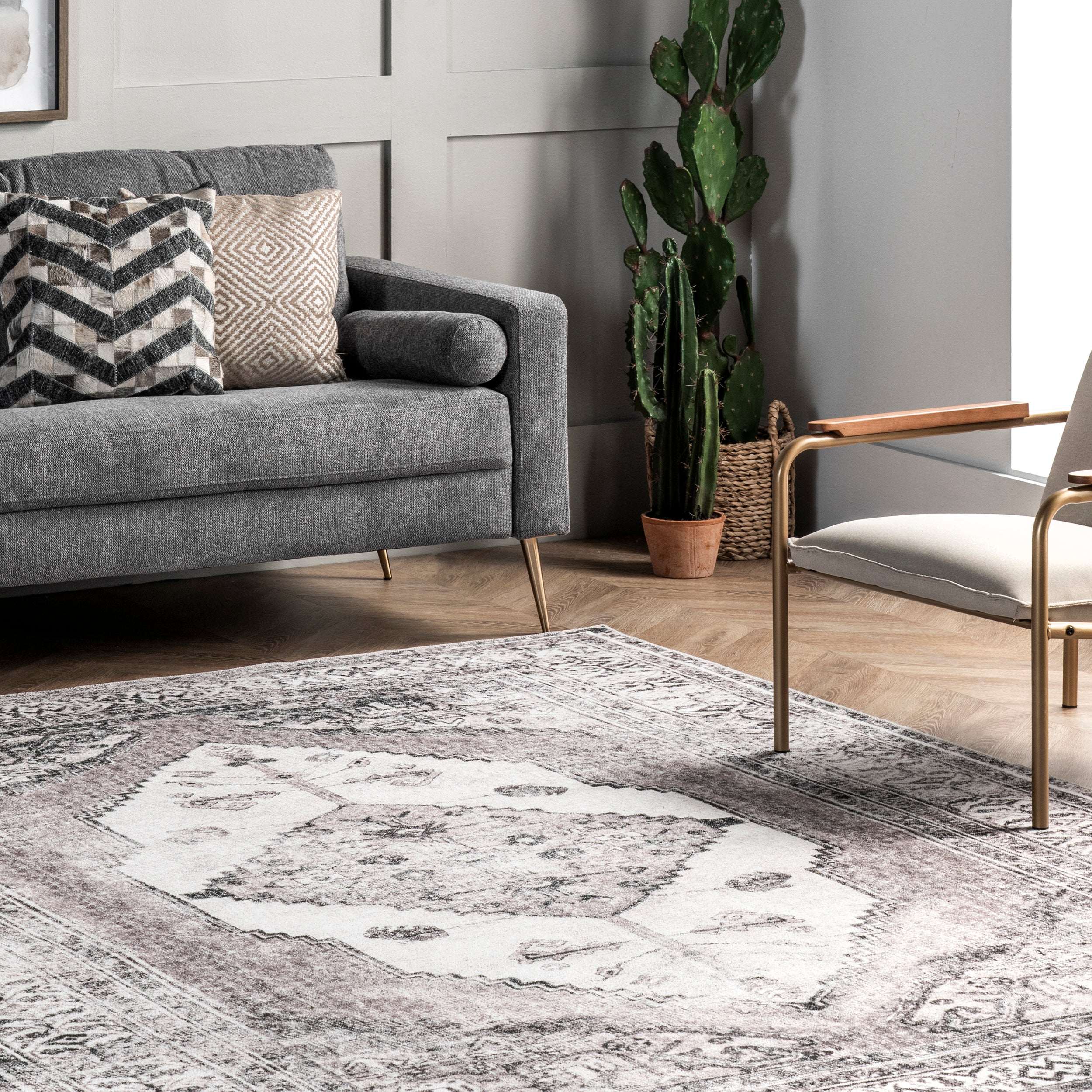 Gladys Machine Washable Vintage Medallion Area Rug - Image 9