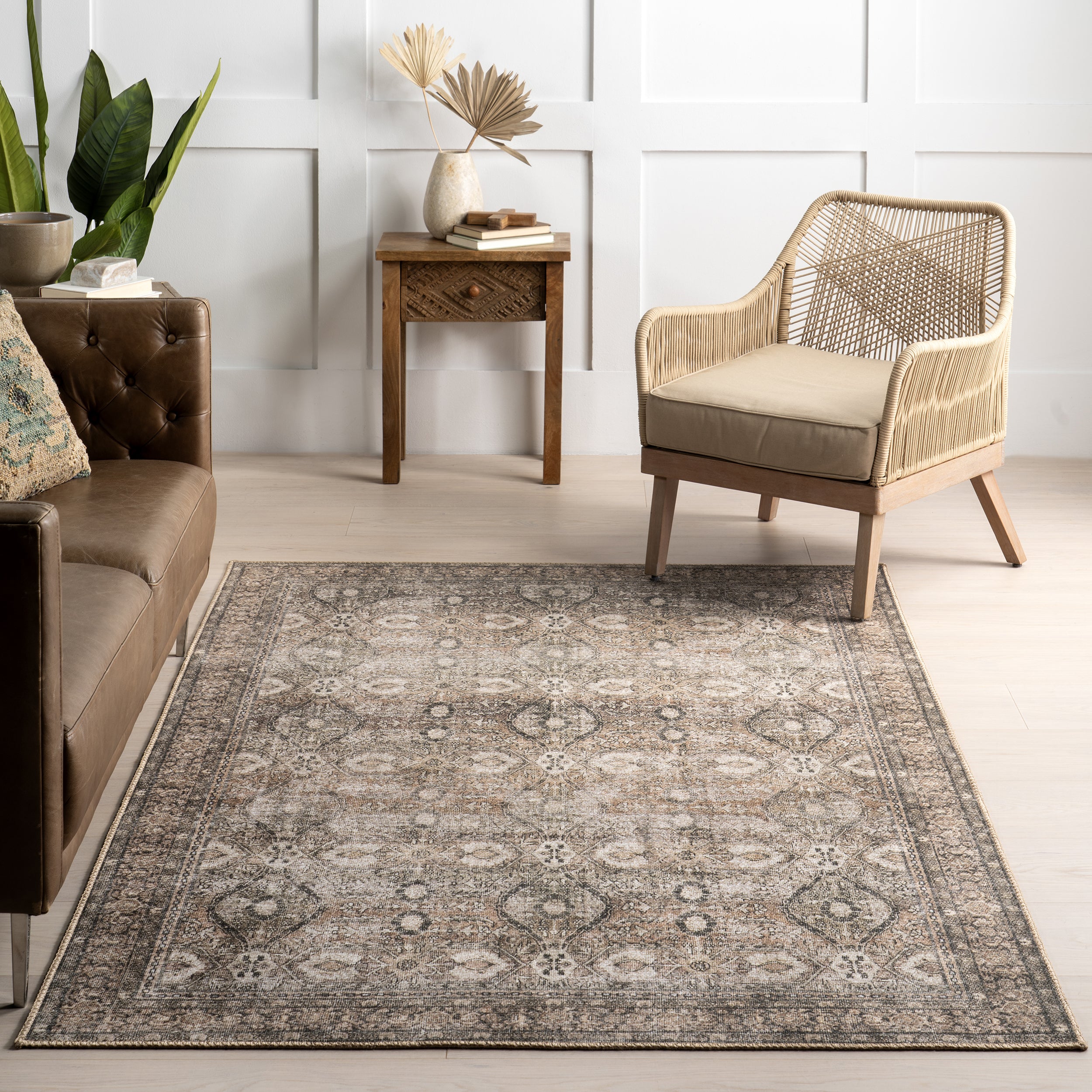 Hillstone Collection Aether Traditional Vintage Medallion Area Rug - Image 9