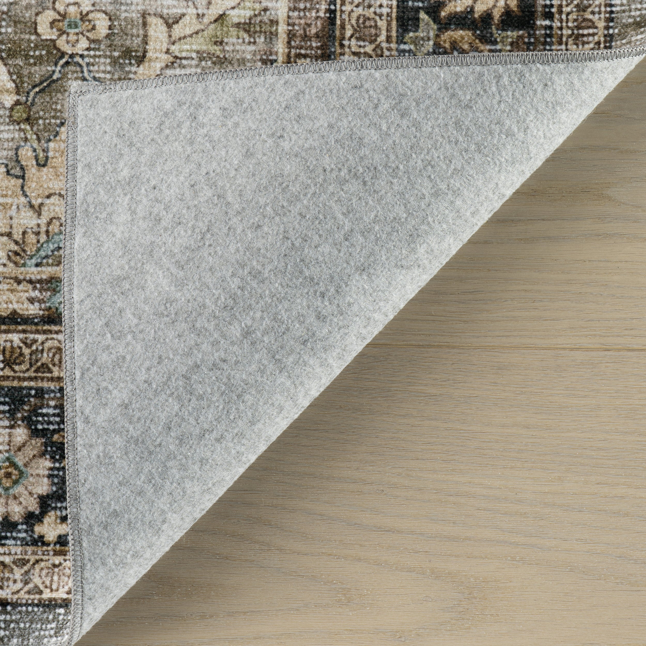 Nuloom Azrielle Traditional Floral Washable Area Rug - Image 5