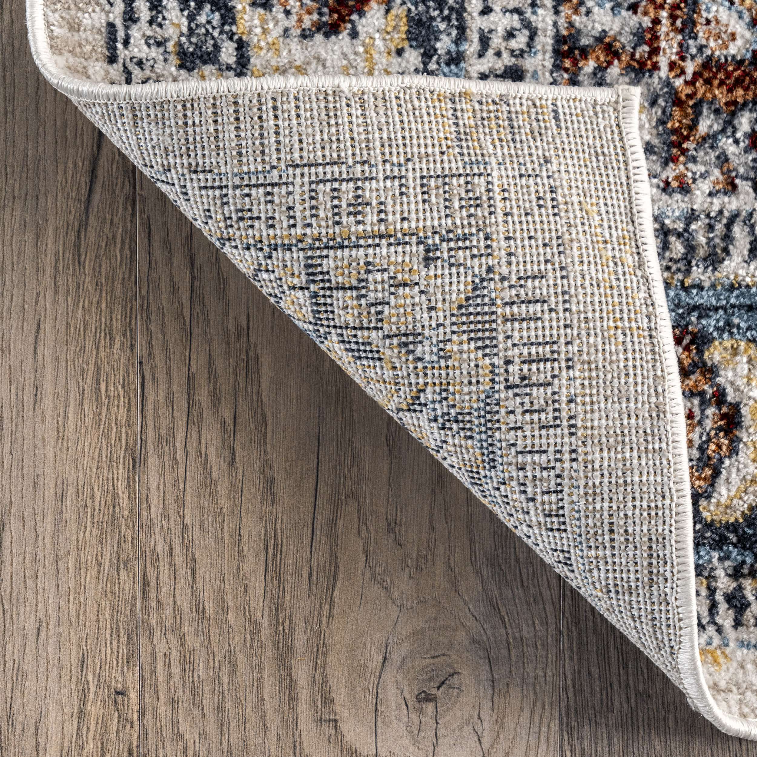 Clarabelle Machine Washable Traditional Diamonds Area Rug - Image 7