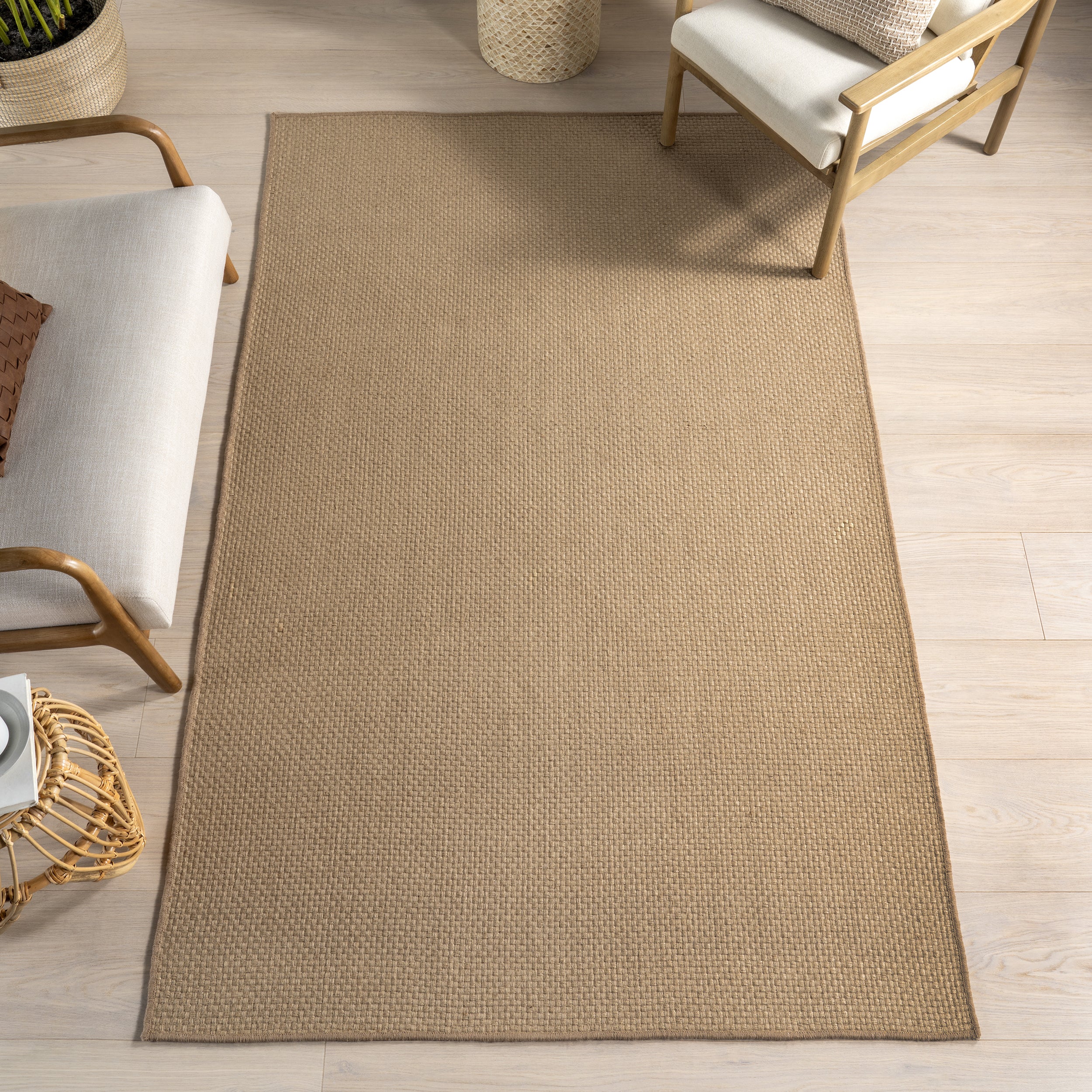 Ainara Solid Handmade Jute Area Rug - Image 2