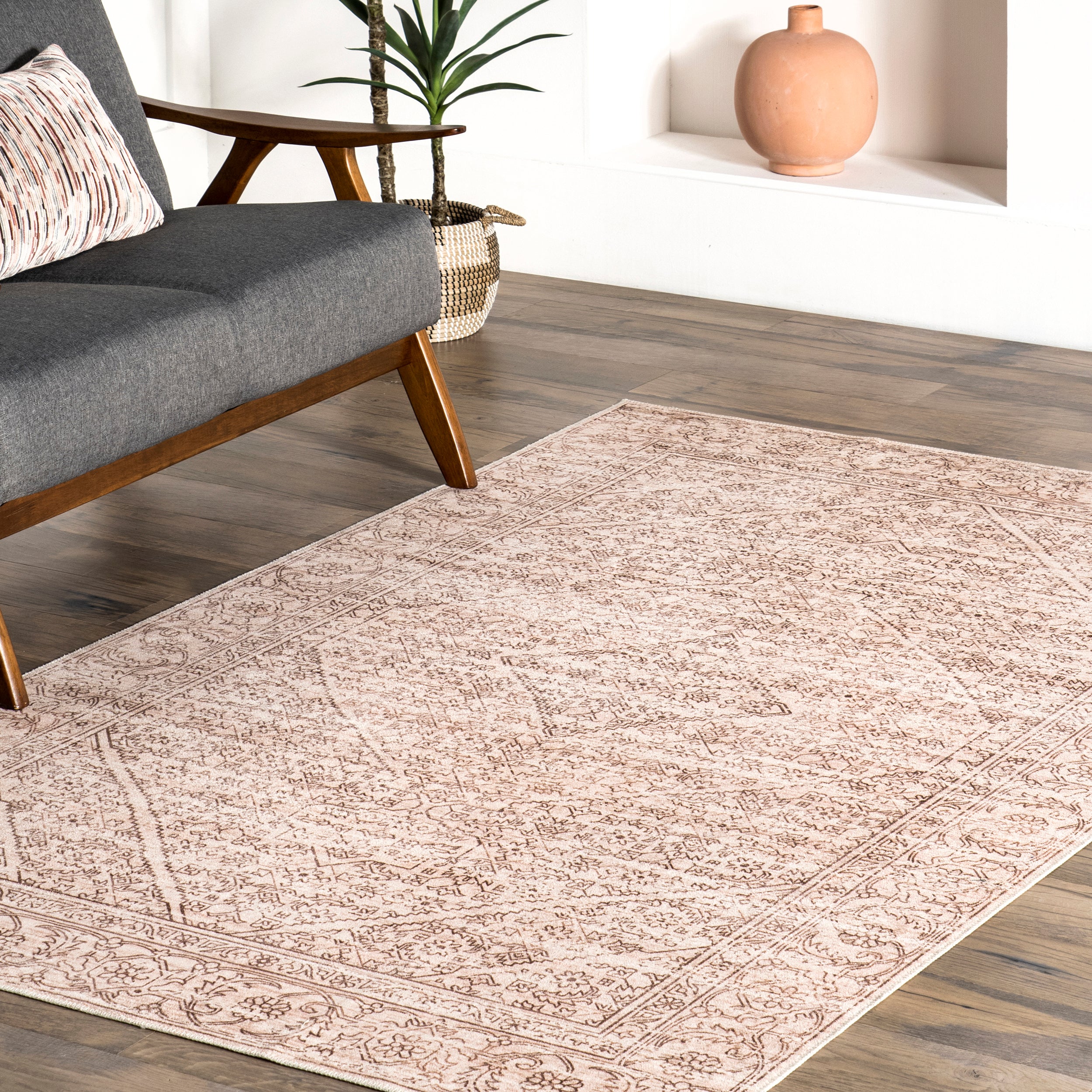 Shontal Traditional Machine Washable Area Rug - Image 9