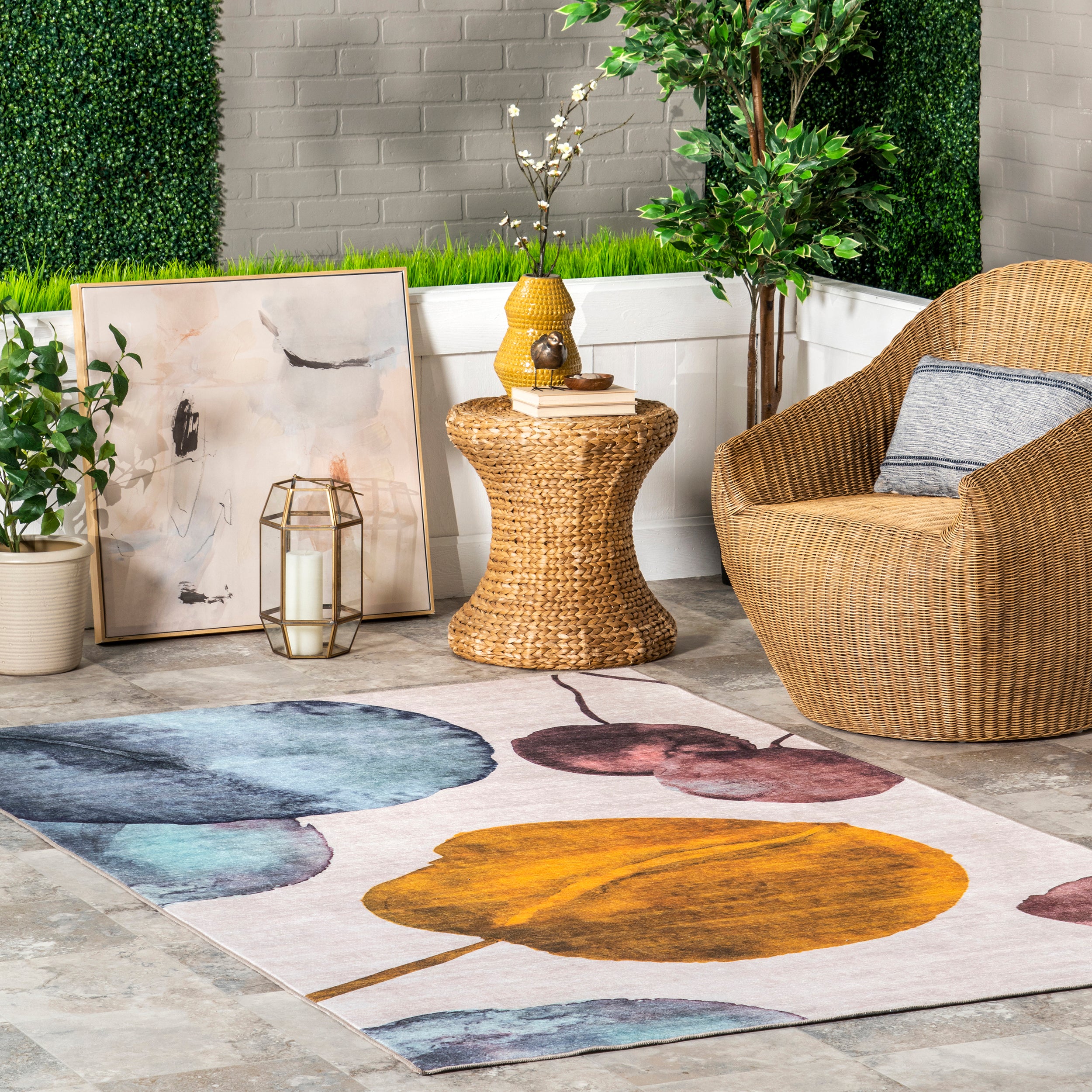 Kristy Leaves Machine Washable Indoor/Outdoor Area Rug - Image 2