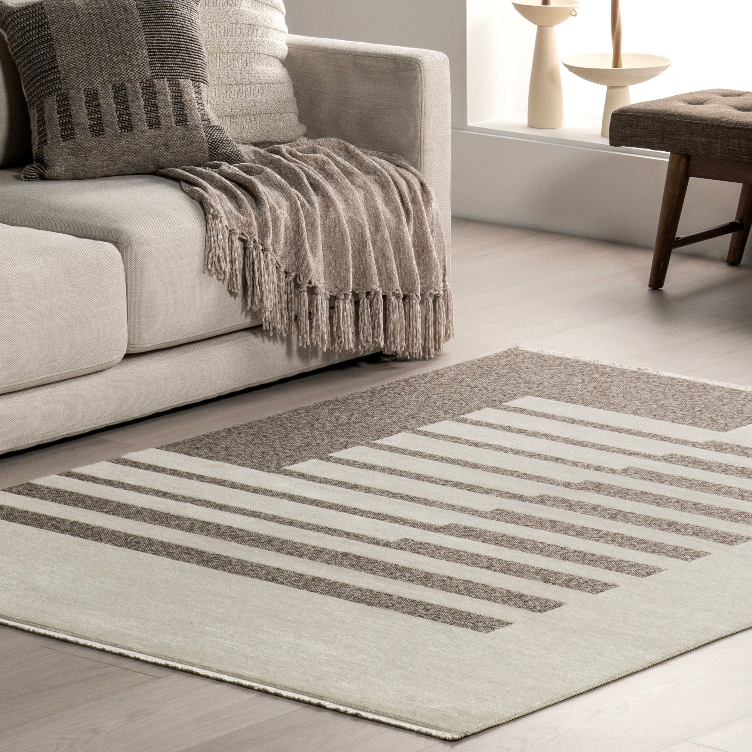 Sofya Abstract Striped Reversible Machine Washable Area Rug - Image 9
