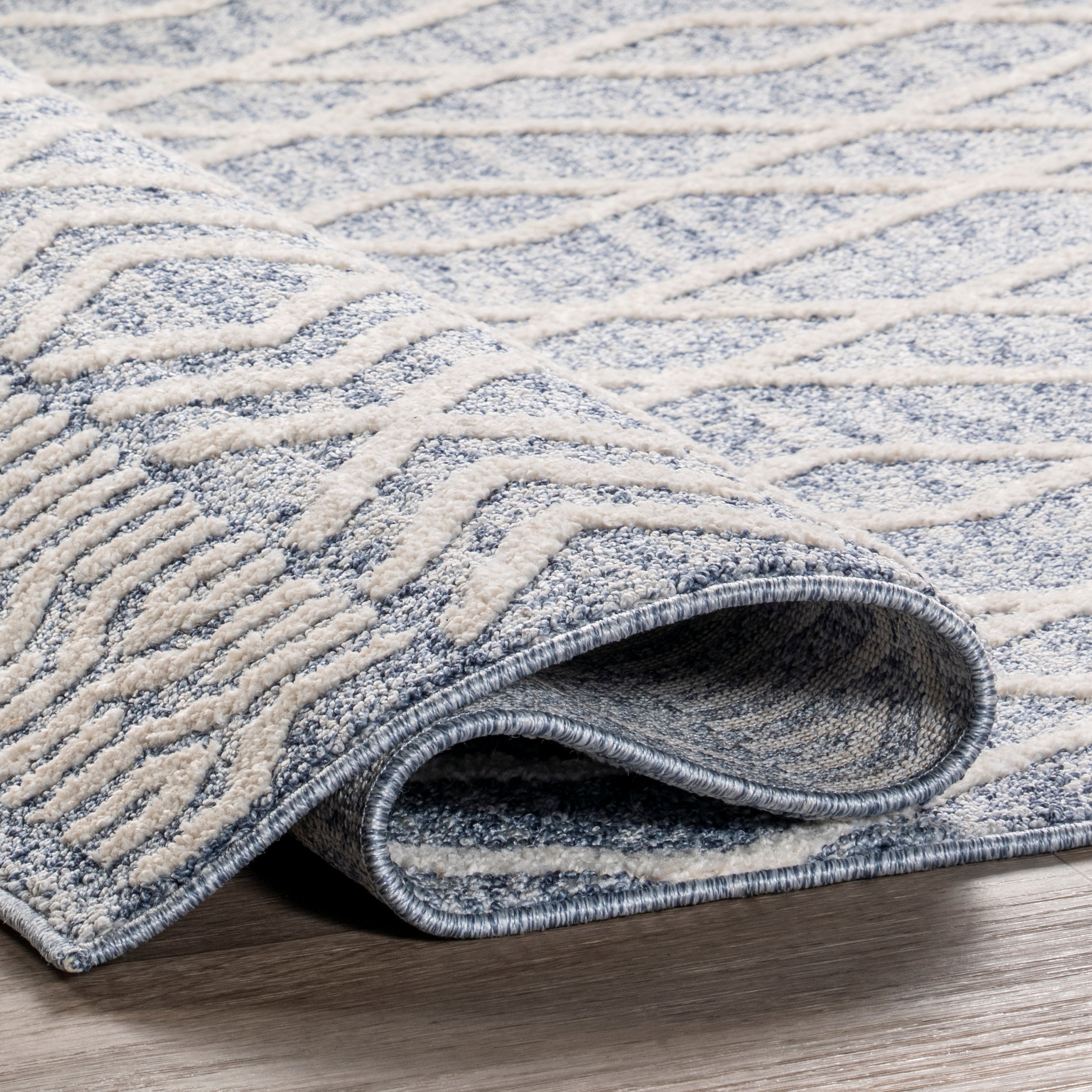 Ailsa Moroccan Linked Trellis Area Rug - Image 4