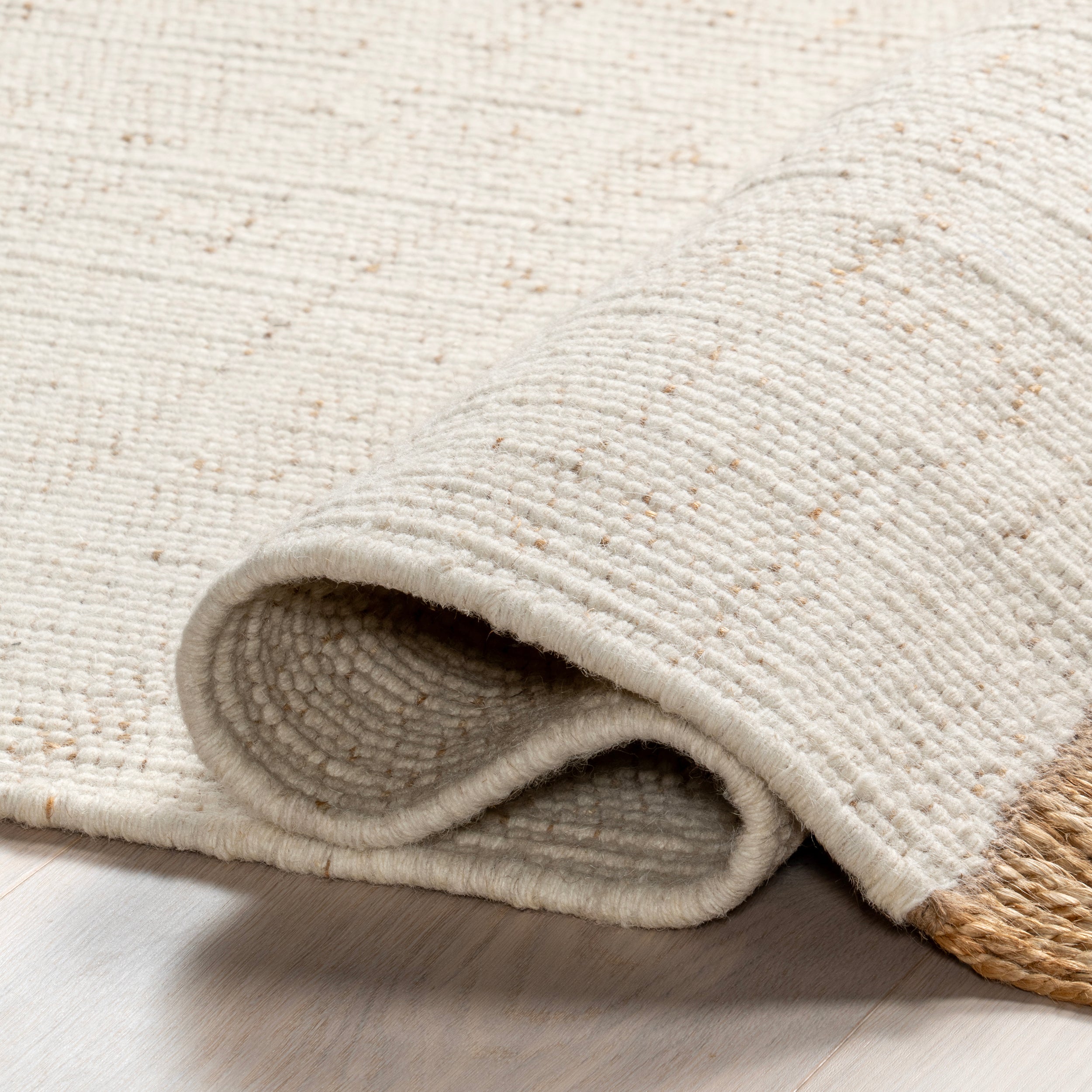 Nanala Bold Striped Jute Tasseled Area Rug - Image 4