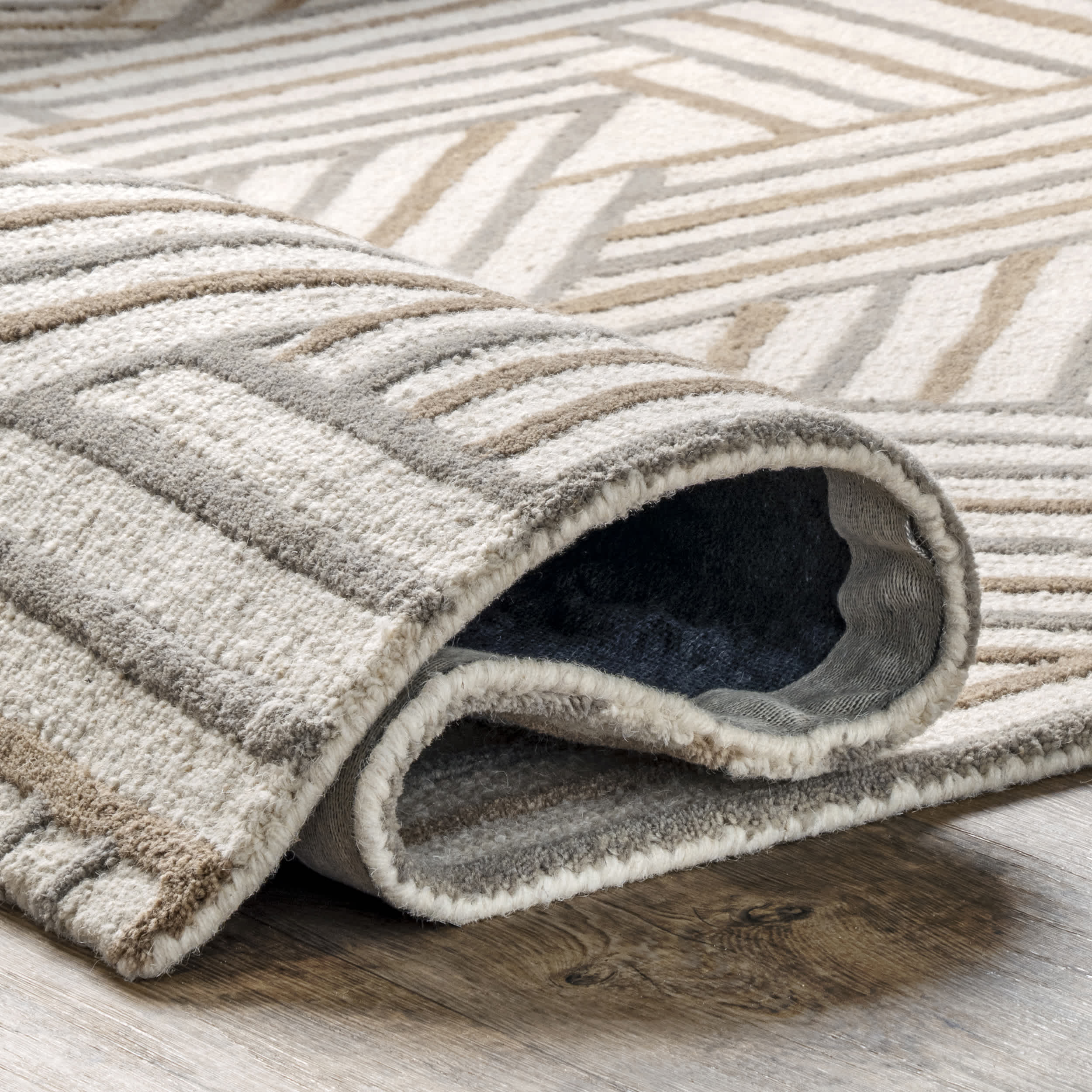 Bonnie Hand Tufted Wool Abstract Area Rug - Image 4